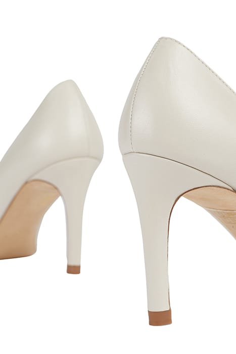FLORET COURT HEEL ECRU 4