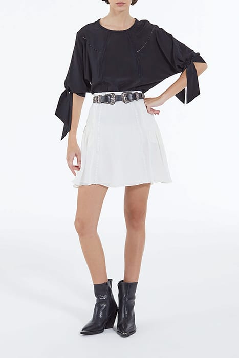 SHORT SLEEVED TOP WITH BRAIDS BLACK 3