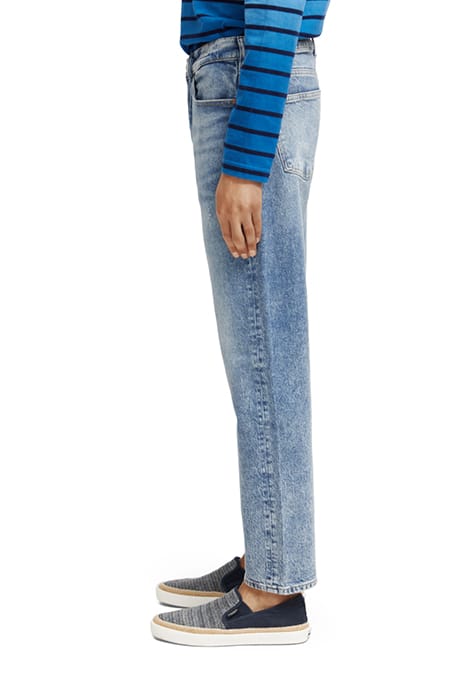 THE DROP  REGULAR TAPERED JEANS —  RESHAPED 6