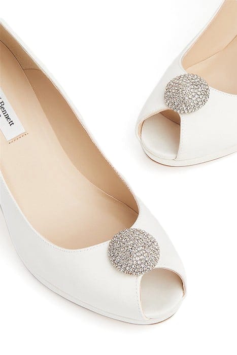 ONOVIA PUMP WHITE 3