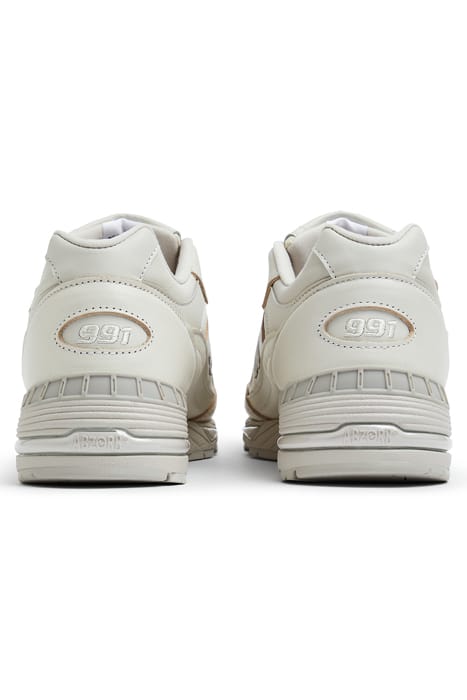 M991OW SNEAKERS IN LIGHT GREY 4