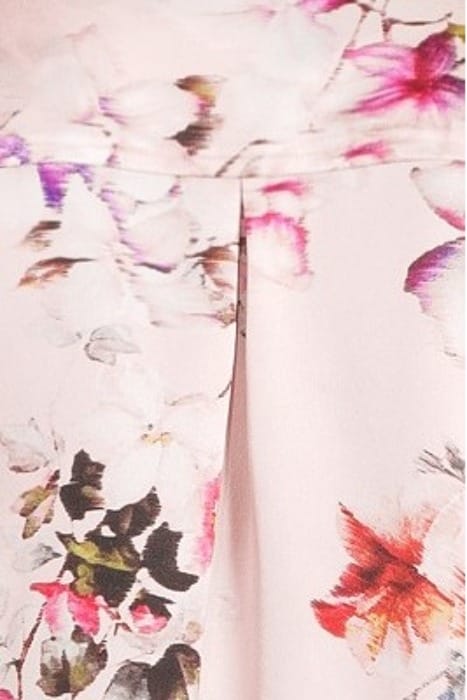 MARCIANO BY GUESS THE ICON BLOUSE PRINT ETHEREAL ROSES PINK 5