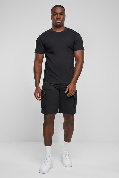 BAGGY CARGO SHORTS BLACK 3