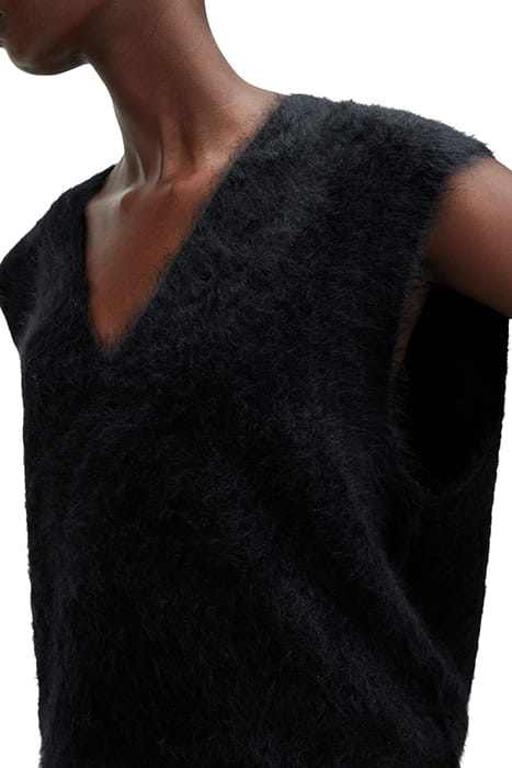 REBEL TANK BLACK 7