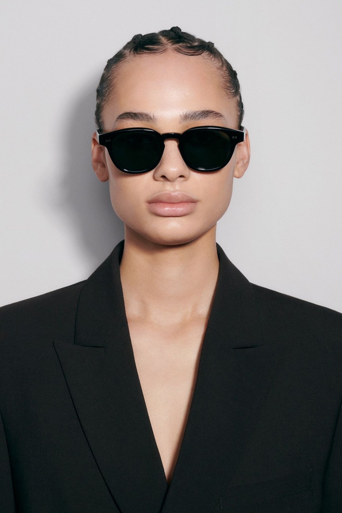 UNISEX 01 - BLACK 1