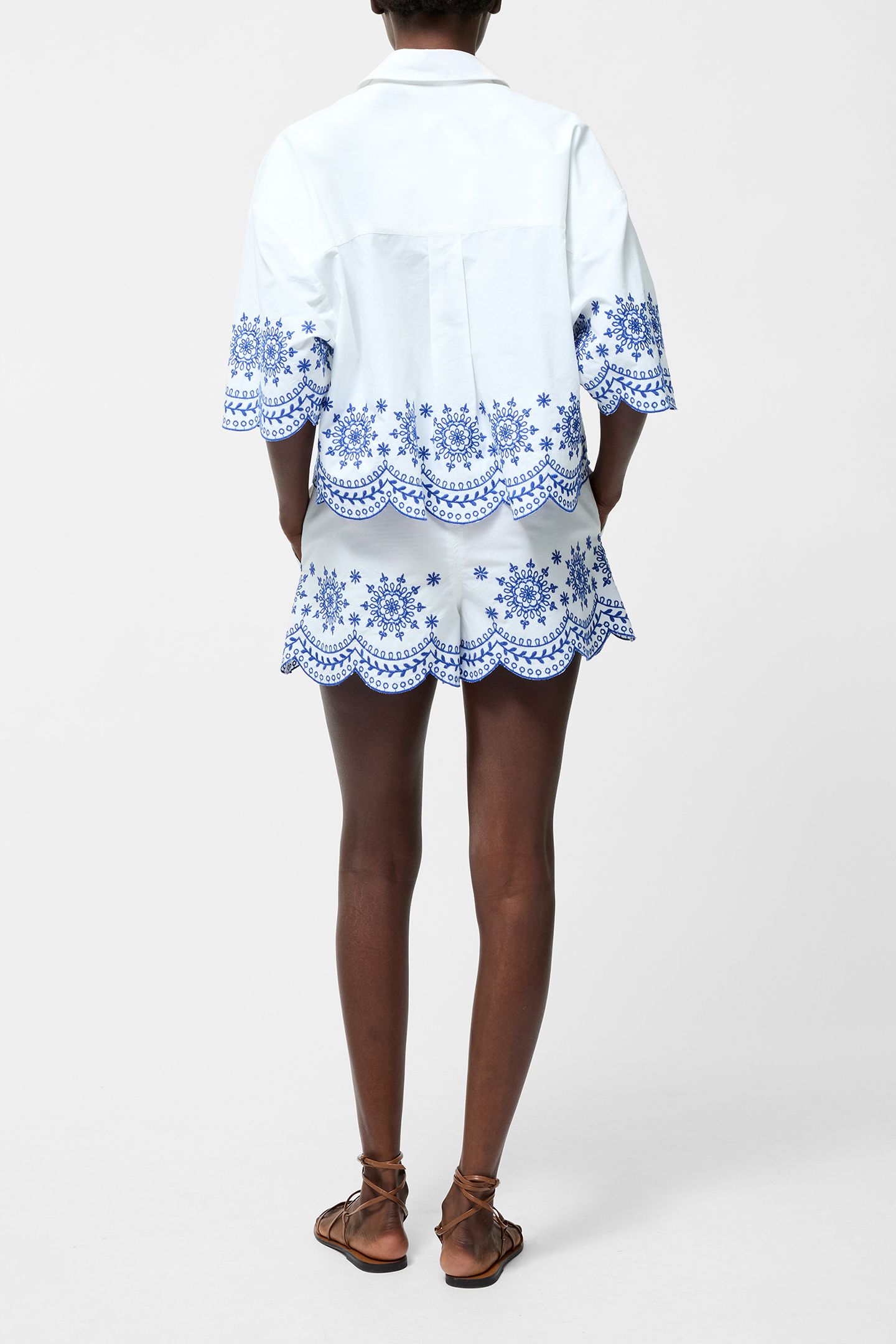 EMBROIDERED HEM POPOVER SHORT SLEEVE SHIRT LINEN WHITE/MULTI 2