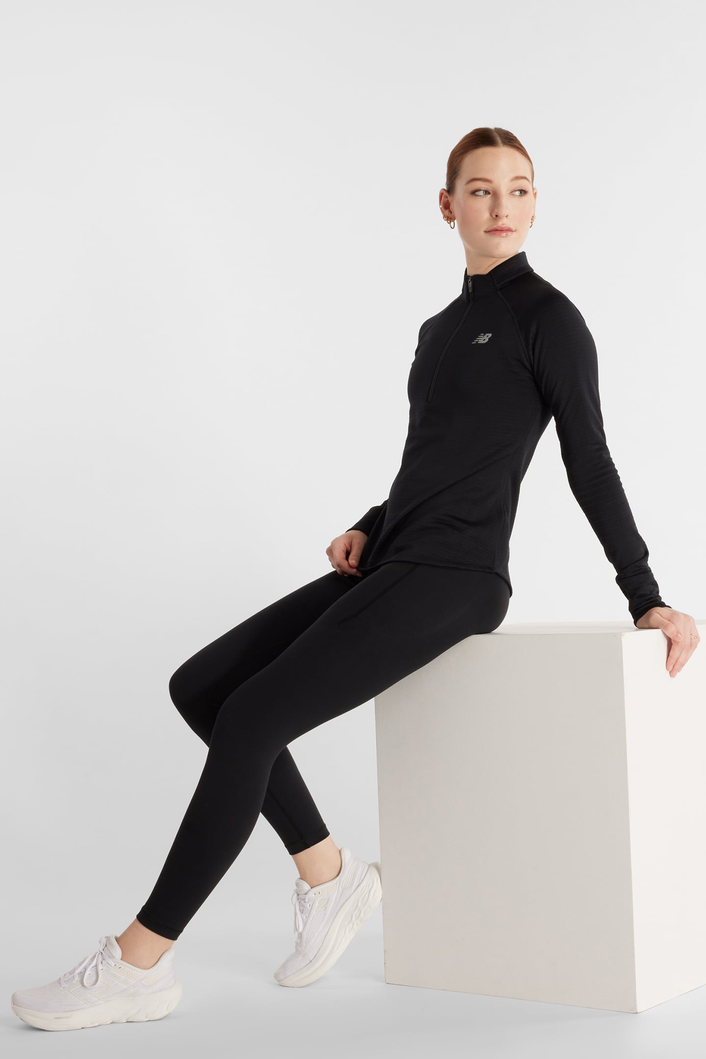 ATHLETICS HEAT GRID 1/2 ZIP TOP IN BLACK 5