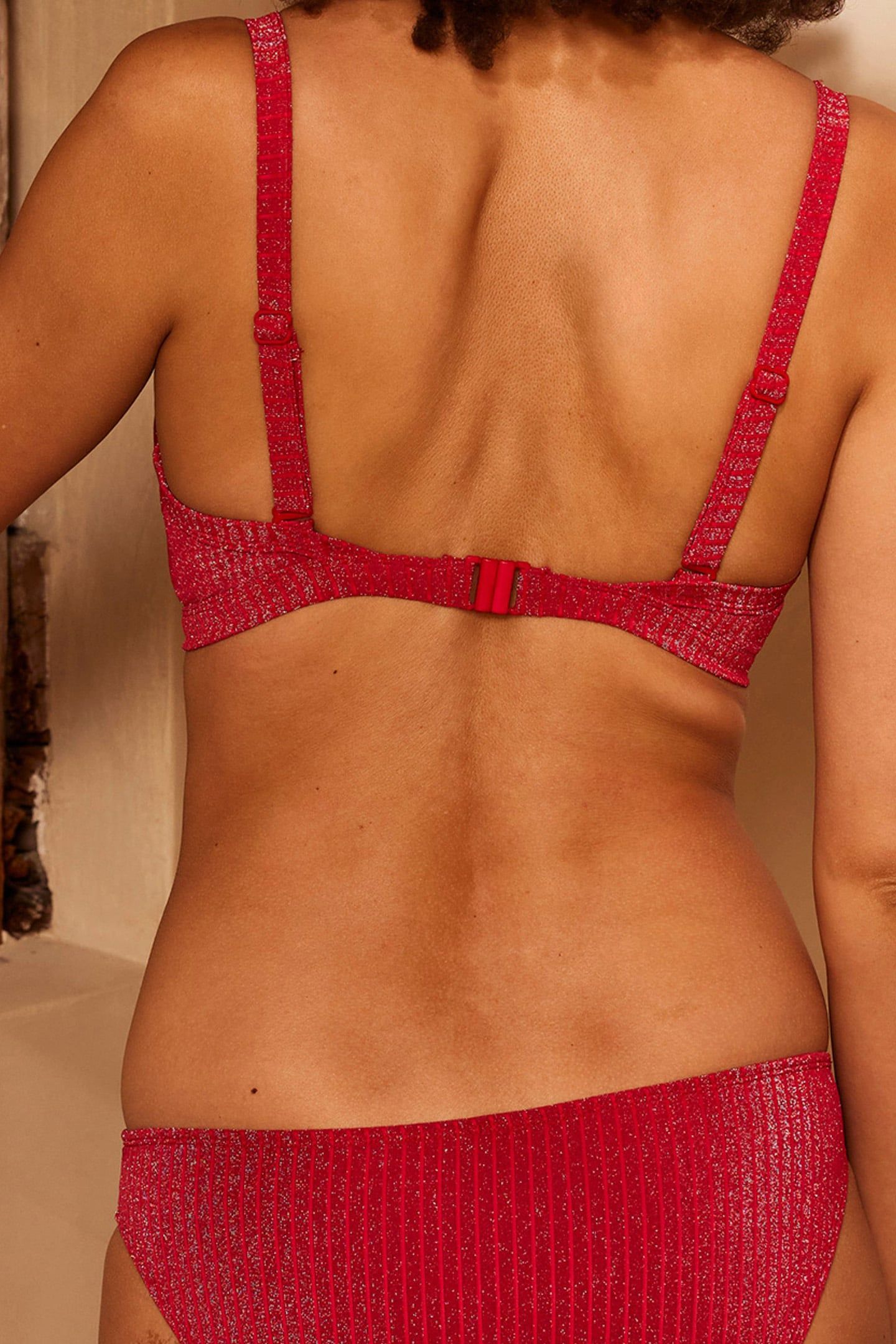SW BRA TSHIRT BOWIE PORTOFINO RED KISS 2