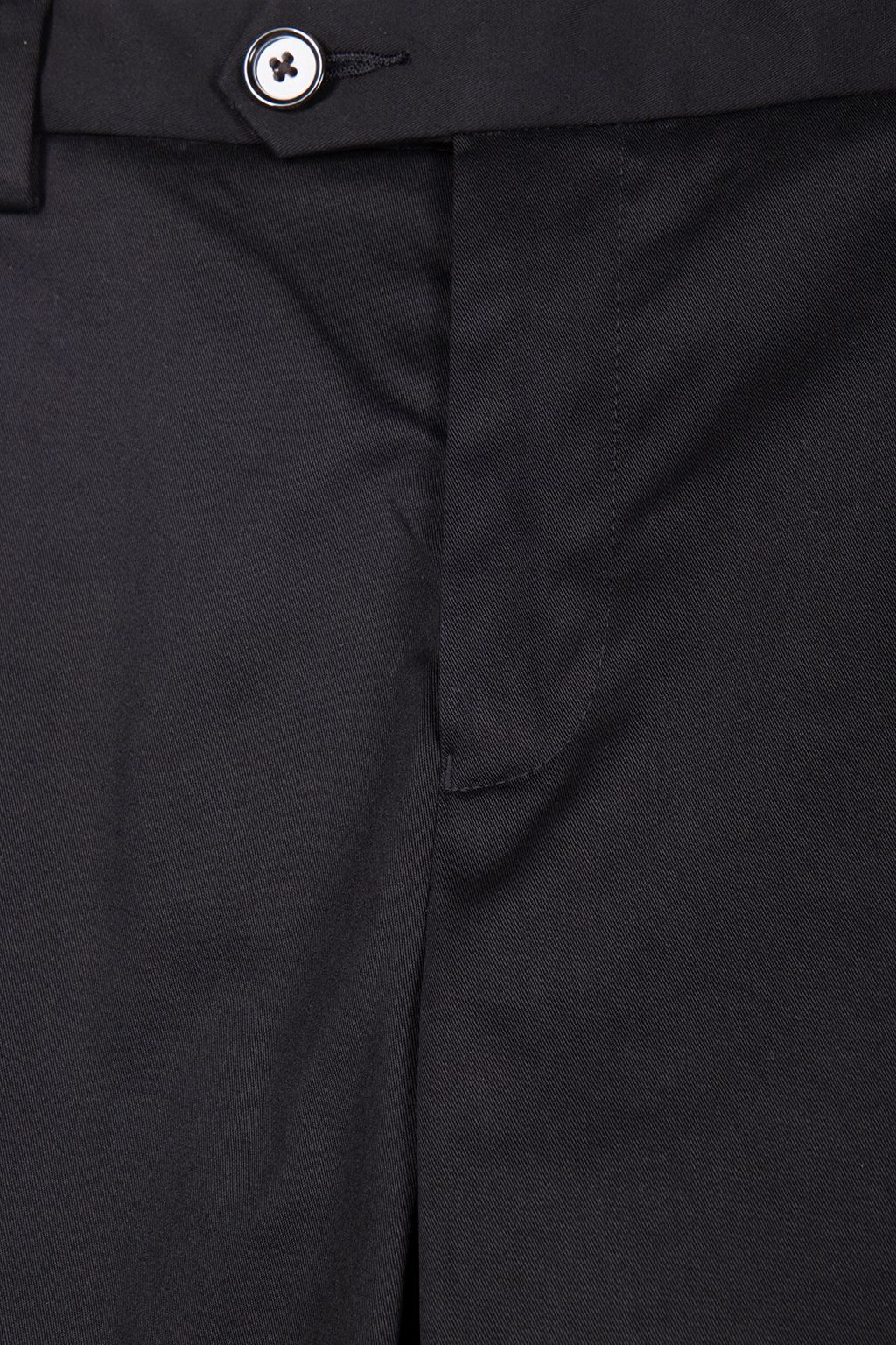 HAMPTON STRETCH COTTON CHINO SHORTS — BLACK 4