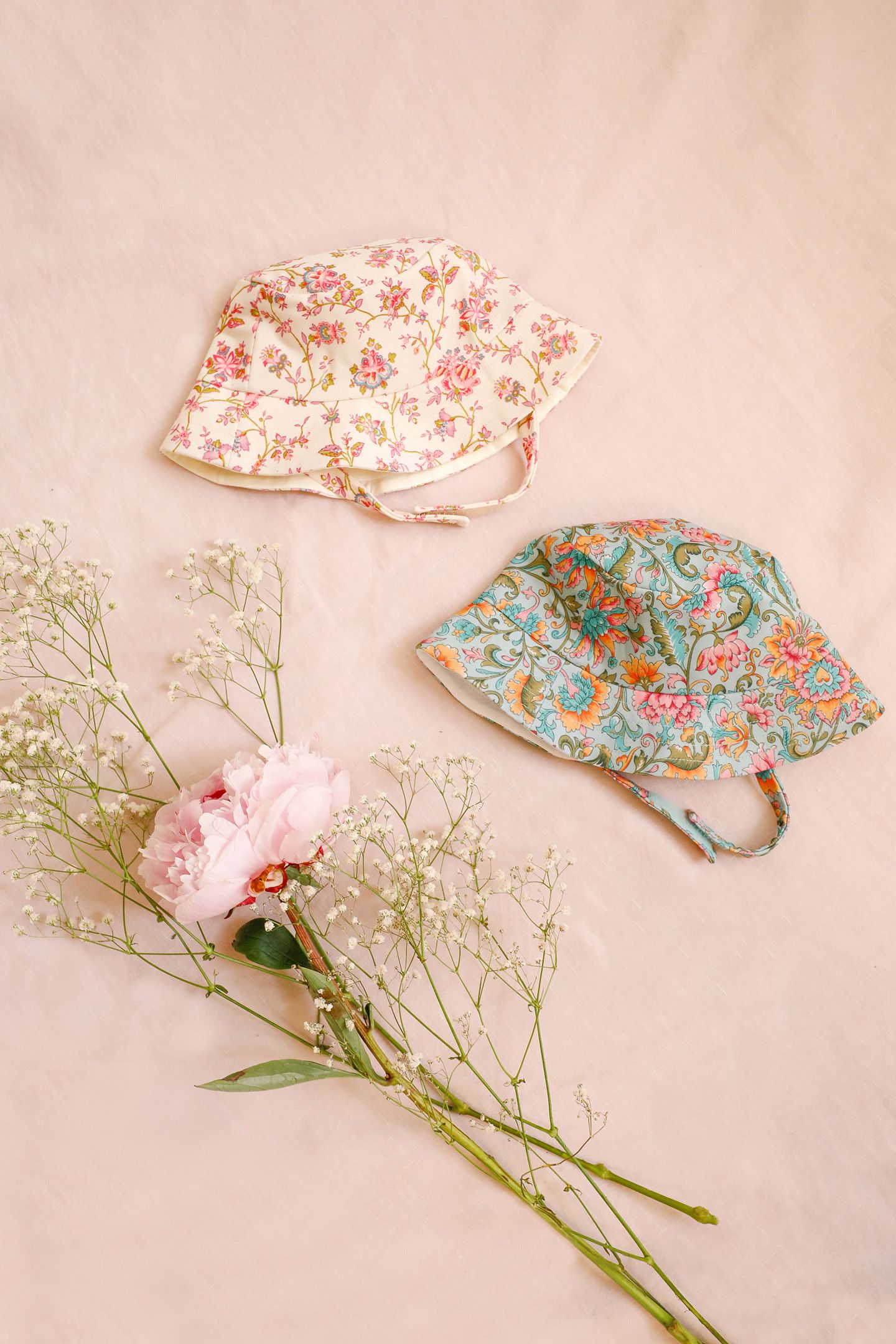 SUN HAT DEVY WATER RIVER FLOWERS 2