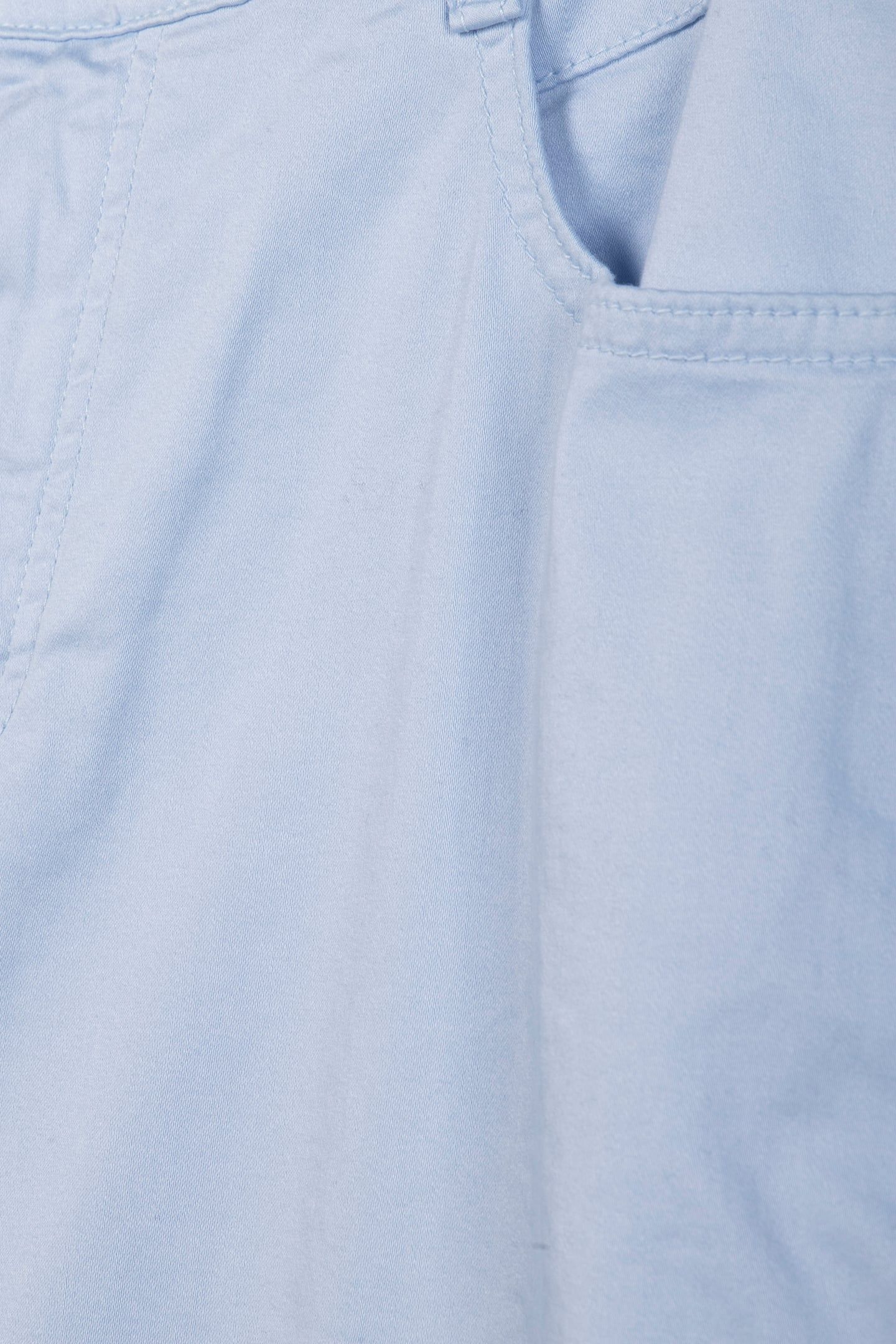 ZURI90 HELLBLAU 4