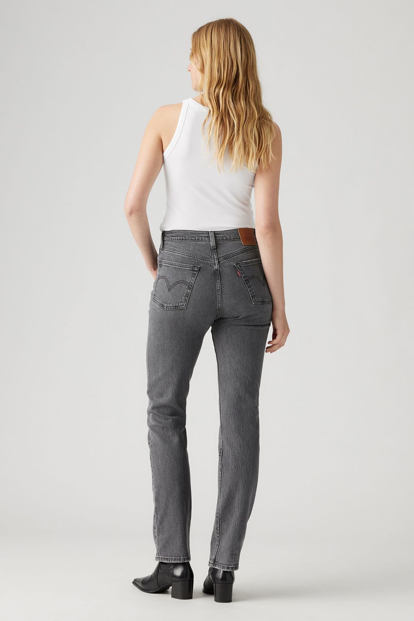 501 JEANS FOR WOMEN BLACK WORN IN 3