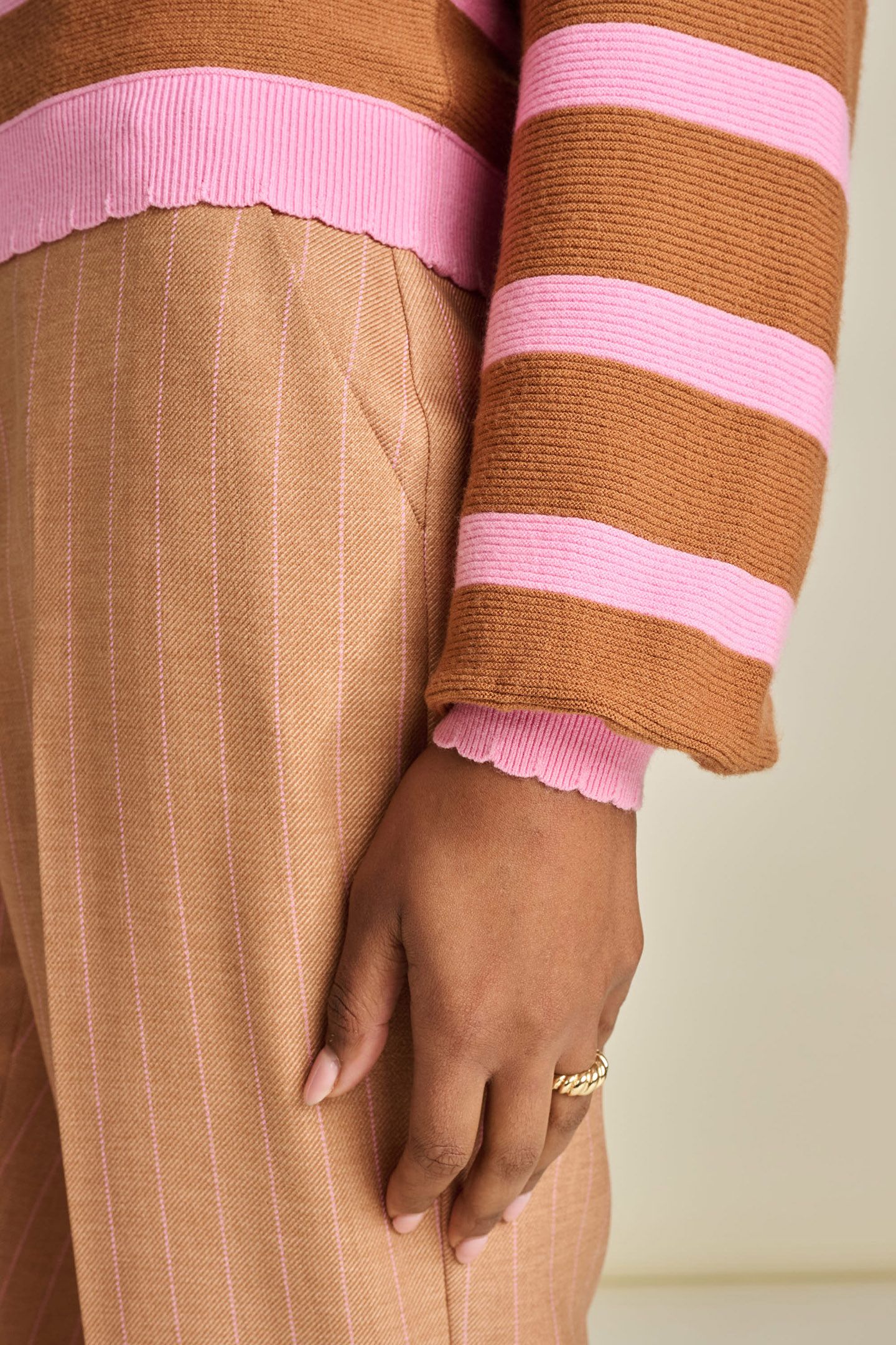 PULLOVER - STRIPED SUGAR BROWN 8