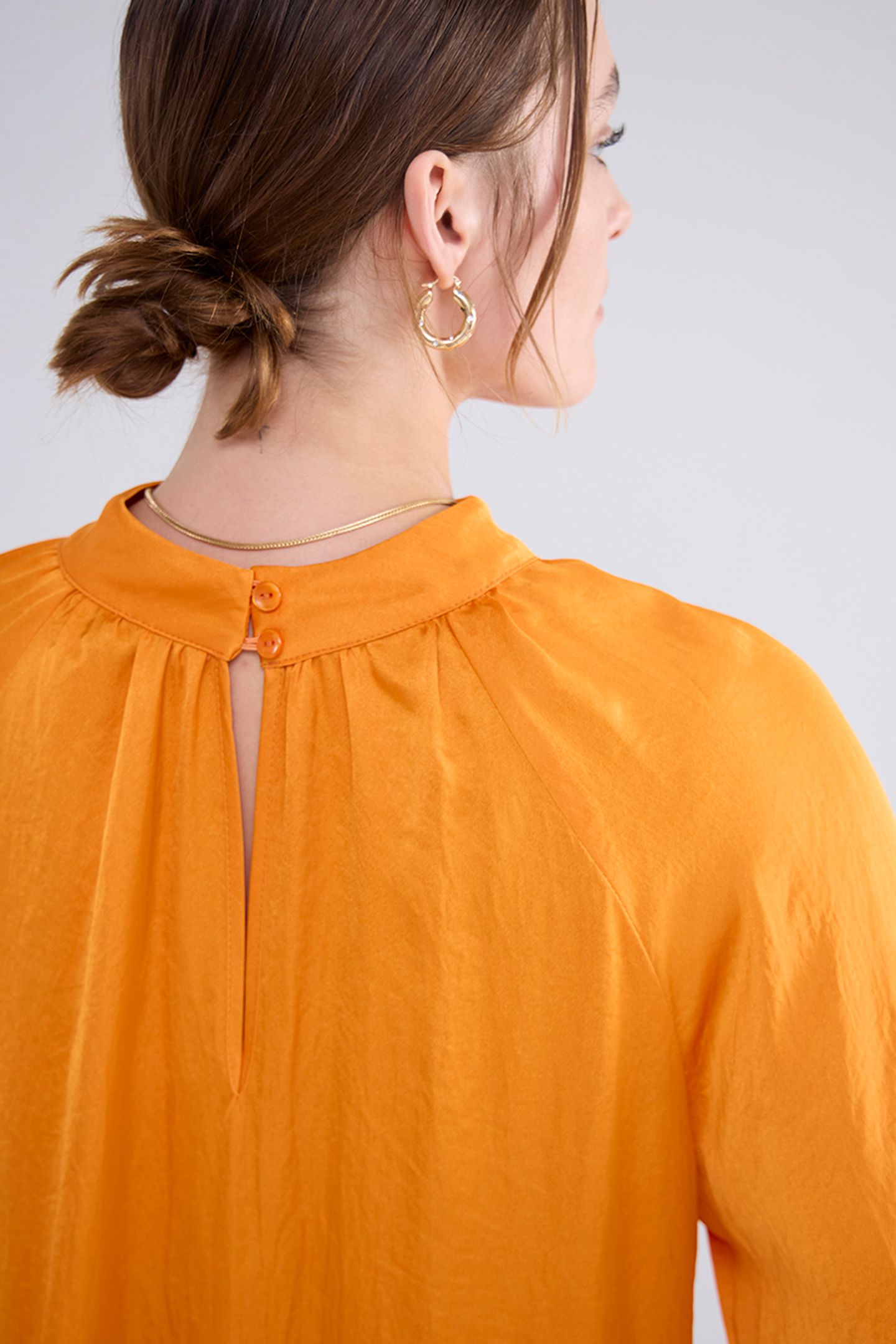 TOP HIGH NECK SILKY TOUCH ORANGE 4