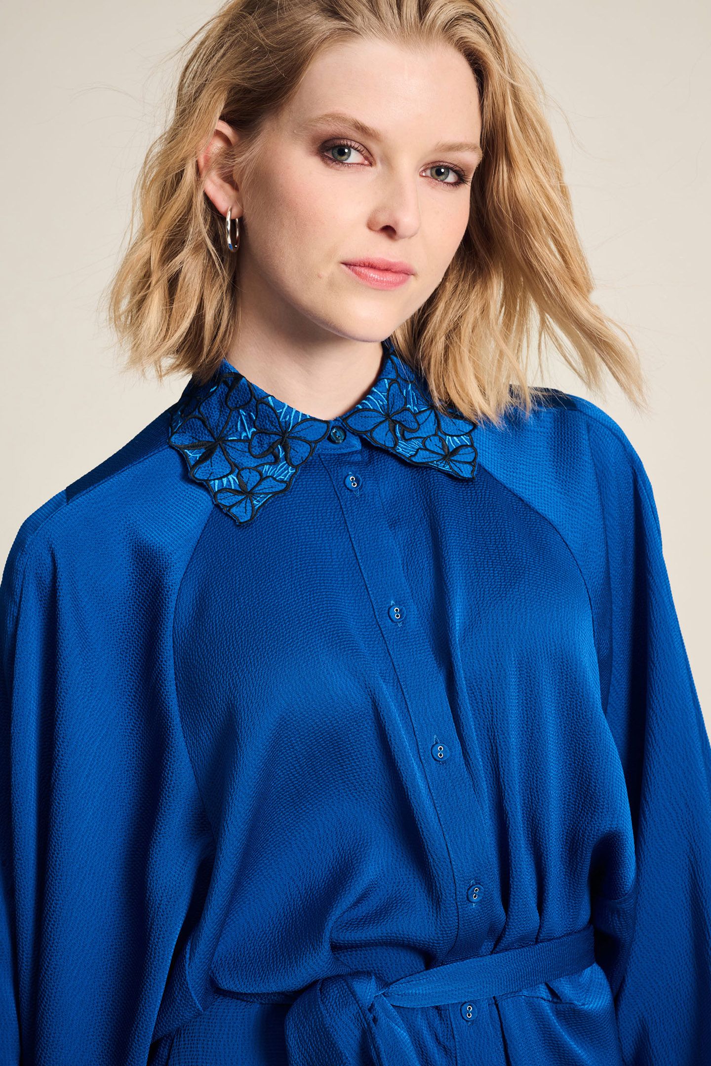 DRESS - BUTTERFLY BRIGHT BLUE 6