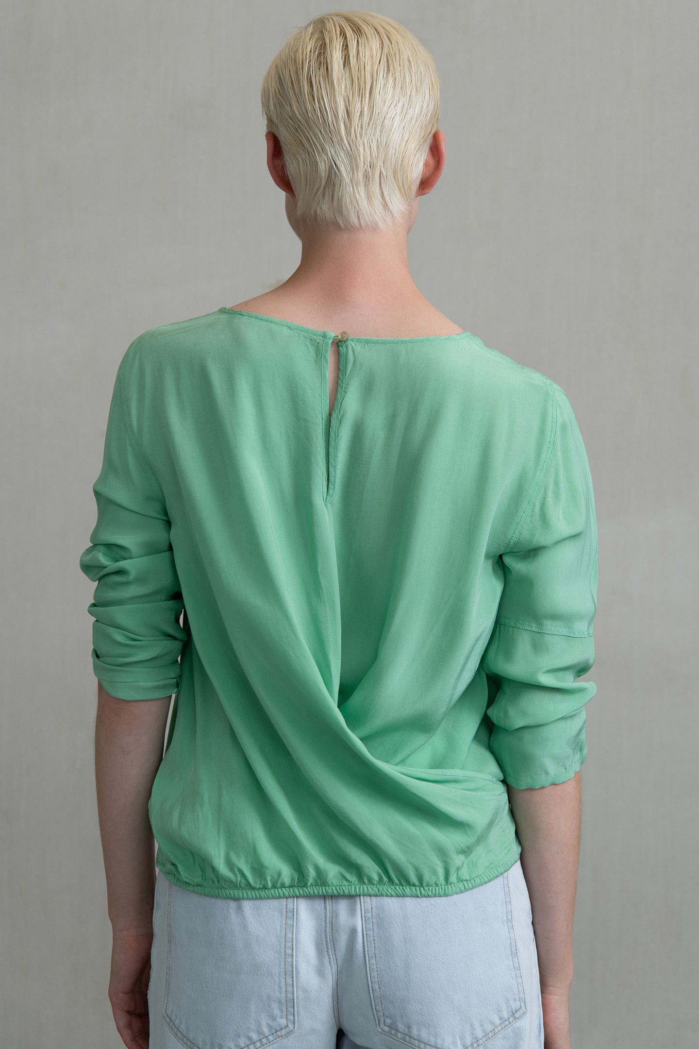 NOKA D TOP MINT 2