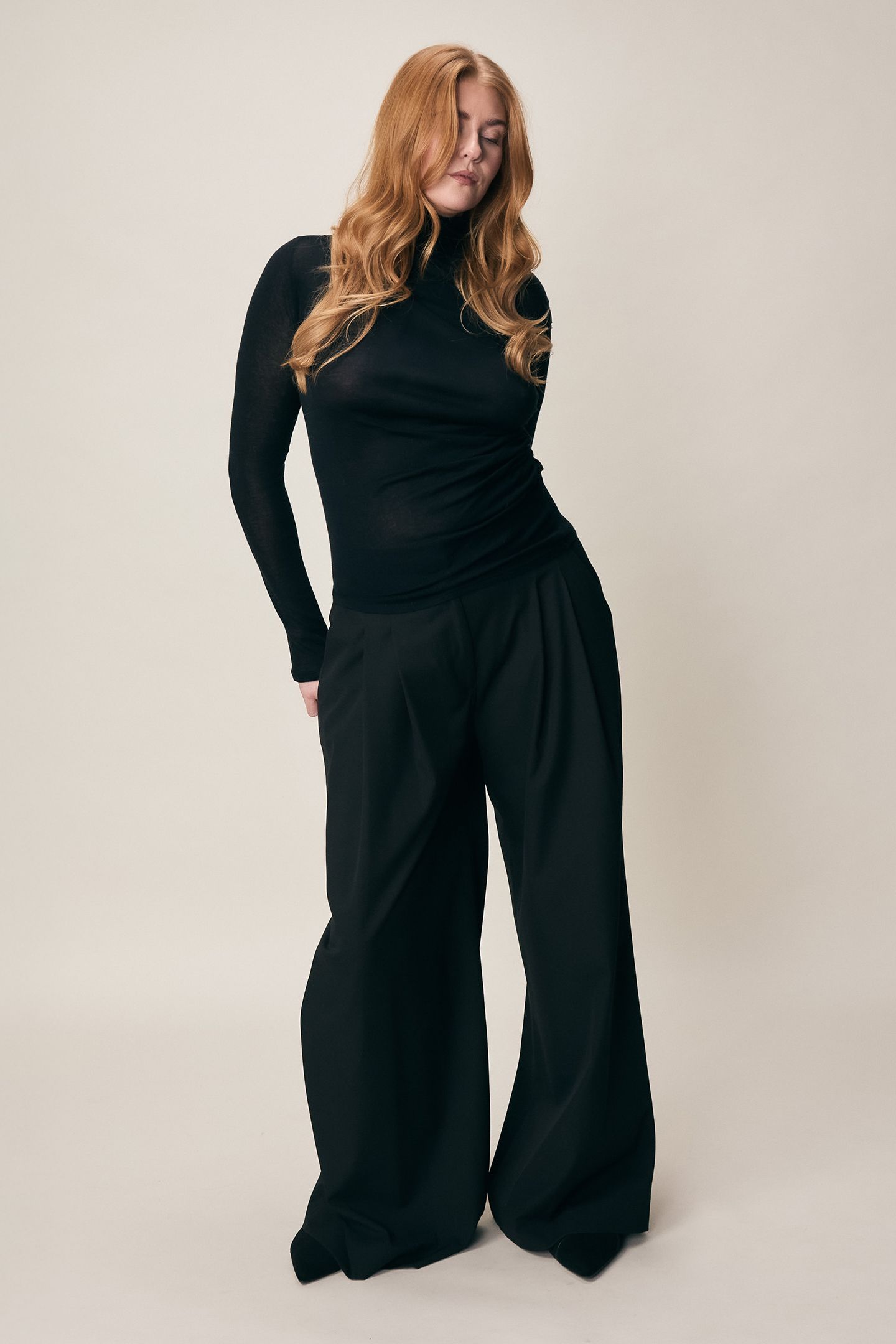 FIR BLACK 3