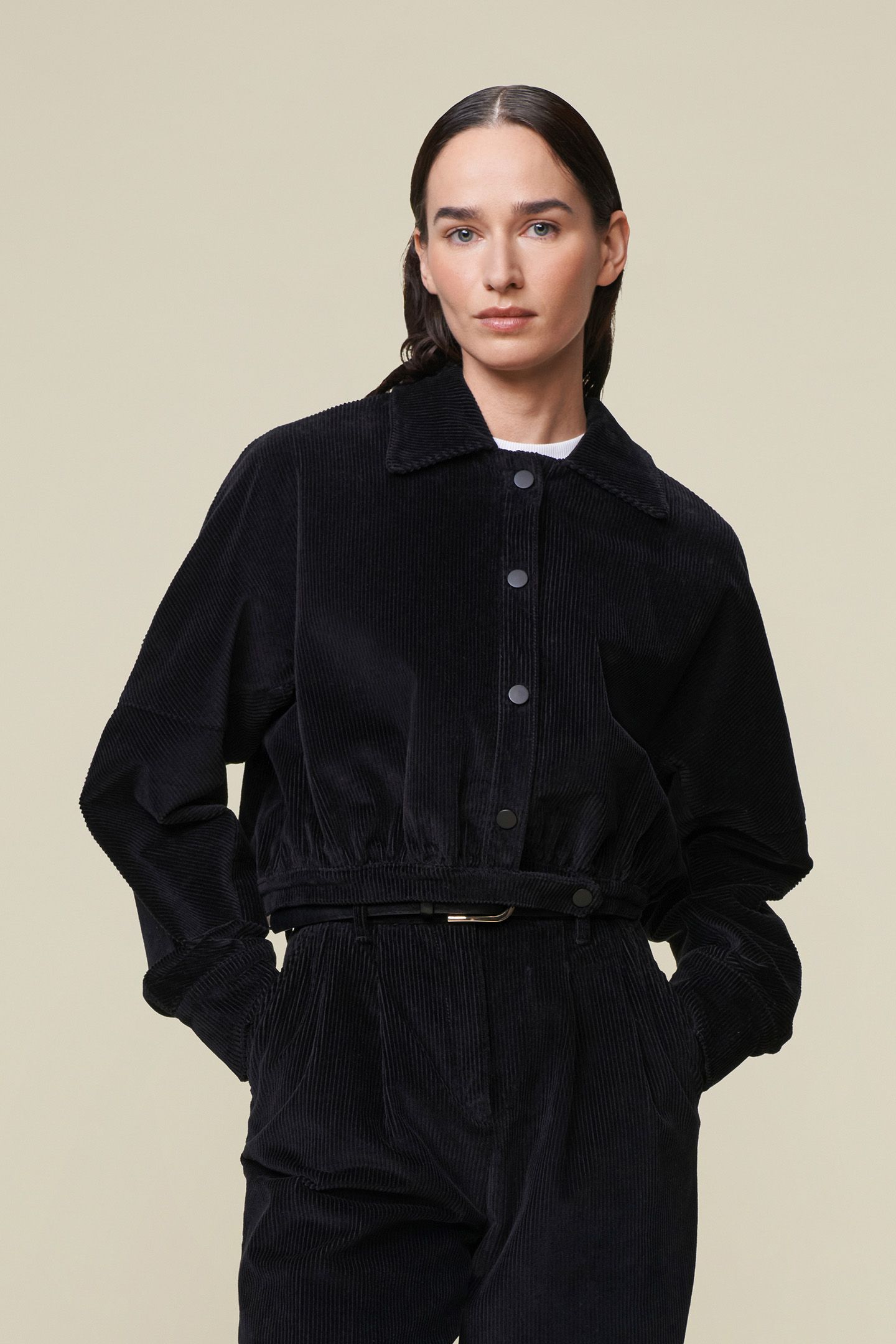 VICTORIA BLACK 1