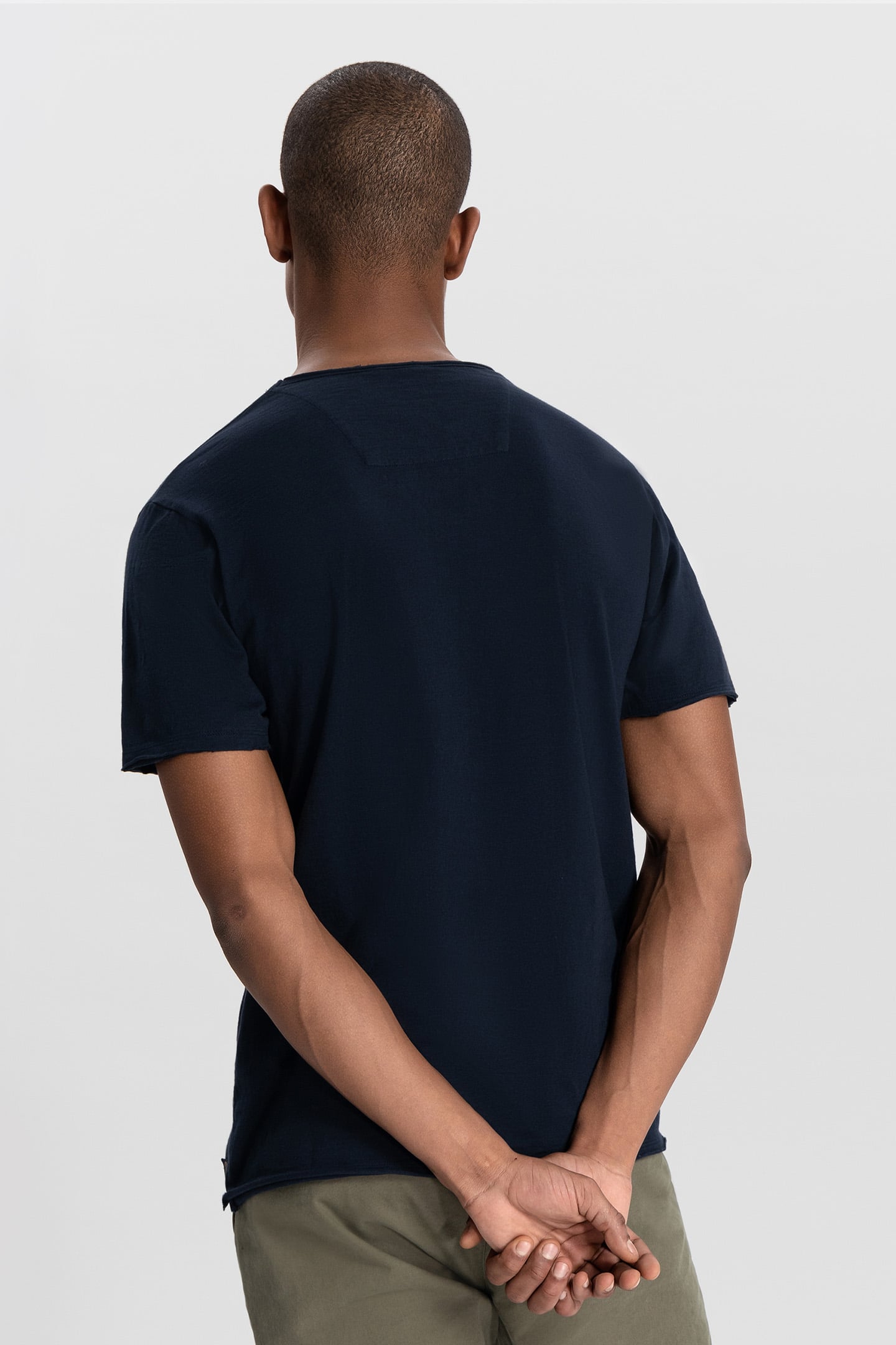 DS_MC QUEEN TEE DK. NAVY 2