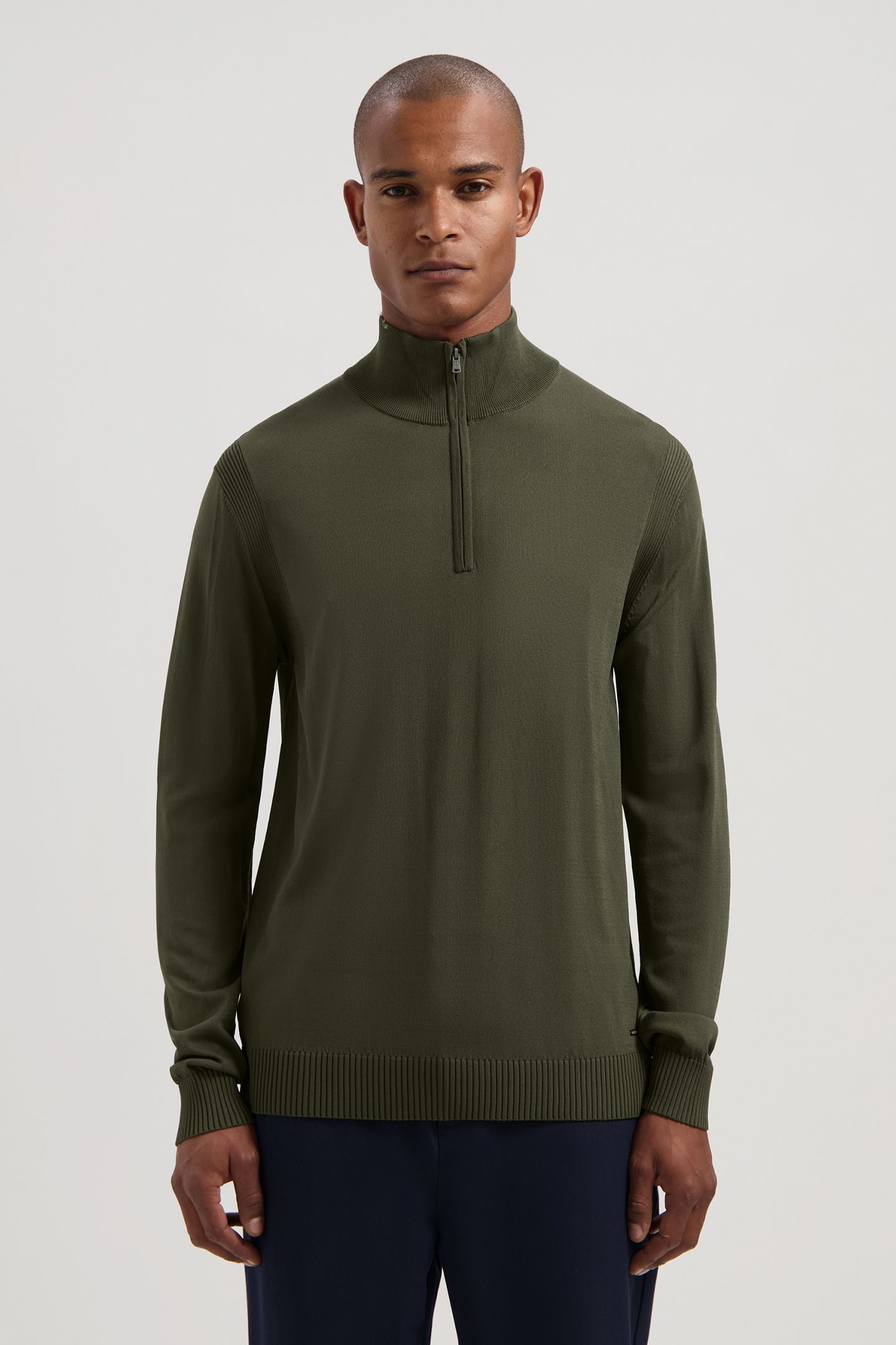 DS_TECH KNIT SKIPPER ARMY GREEN 1