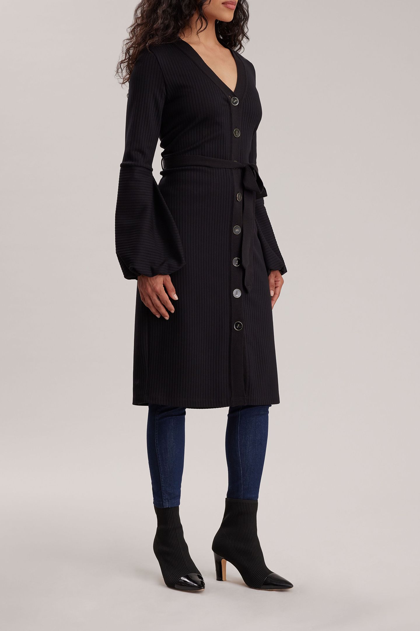 SMOOTH ROBE BLACK 5