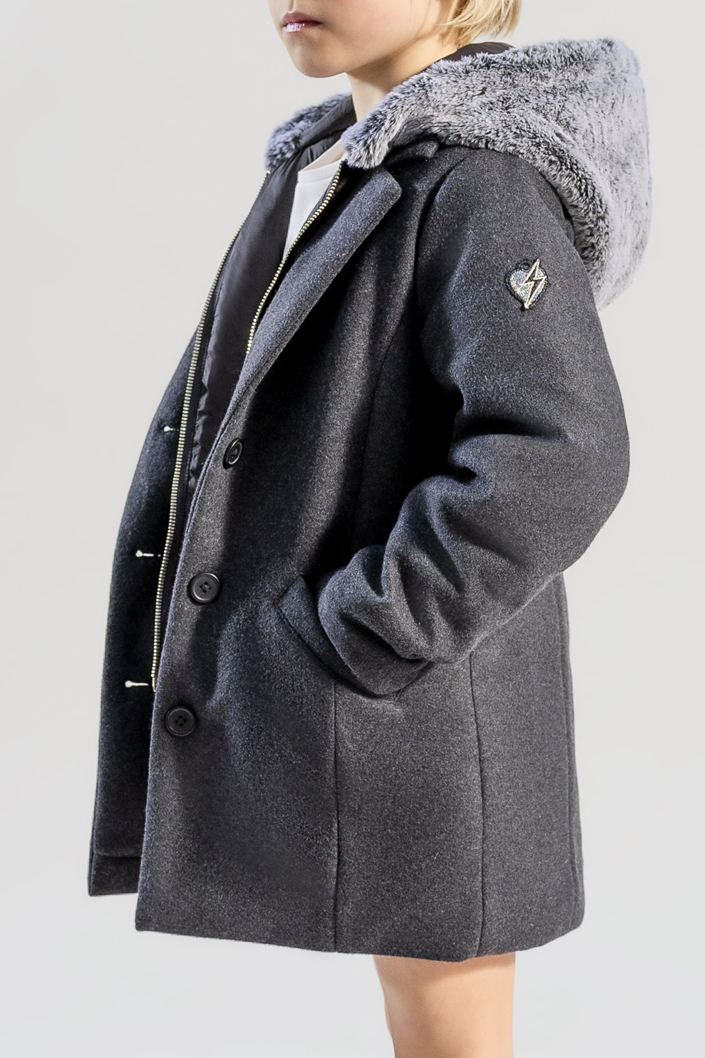 GREY COAT WITH REMOVABLE HOODED TRIM FOR GIRLS 4