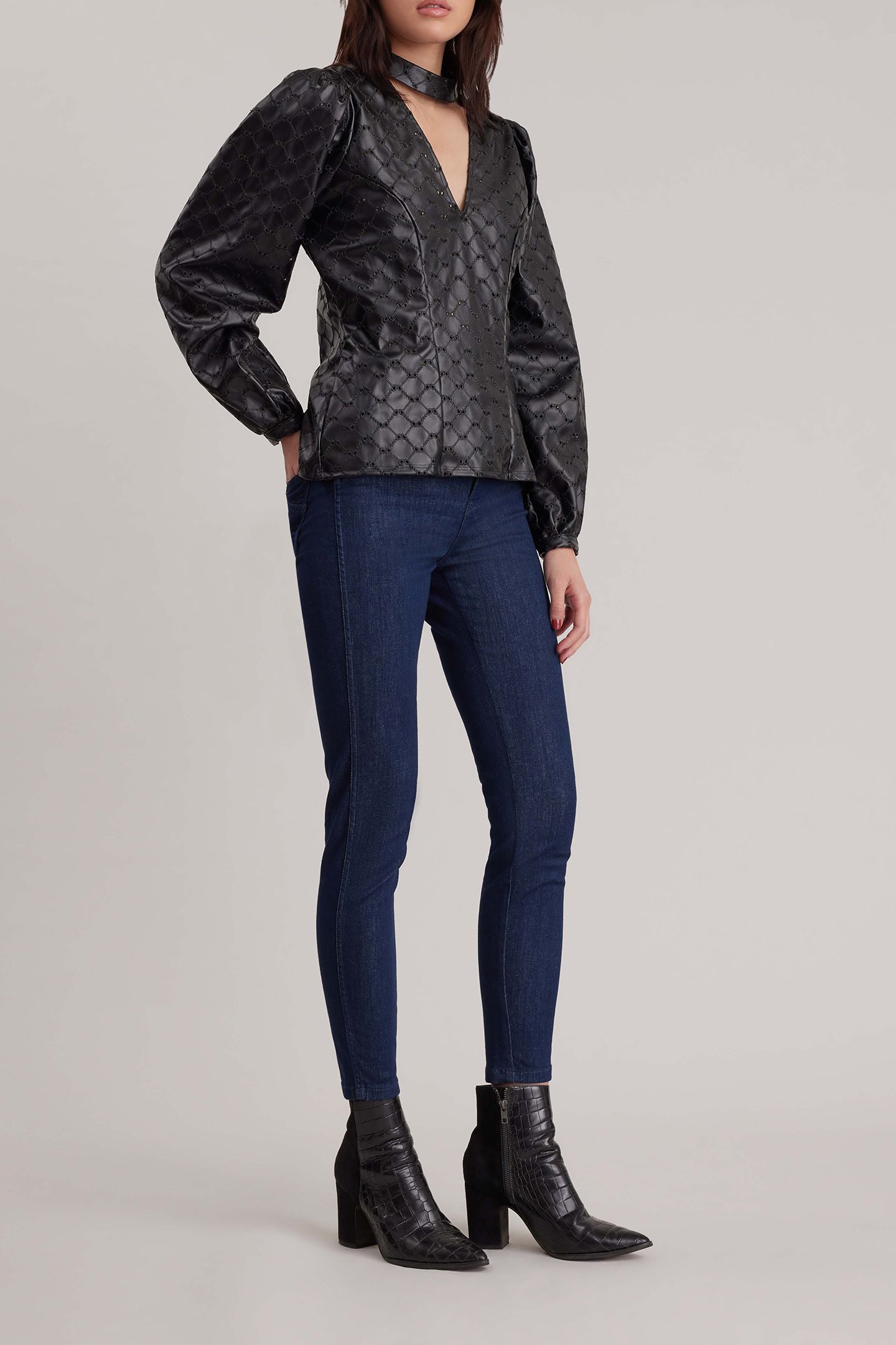 OLYMPIA TOP BLACK 5