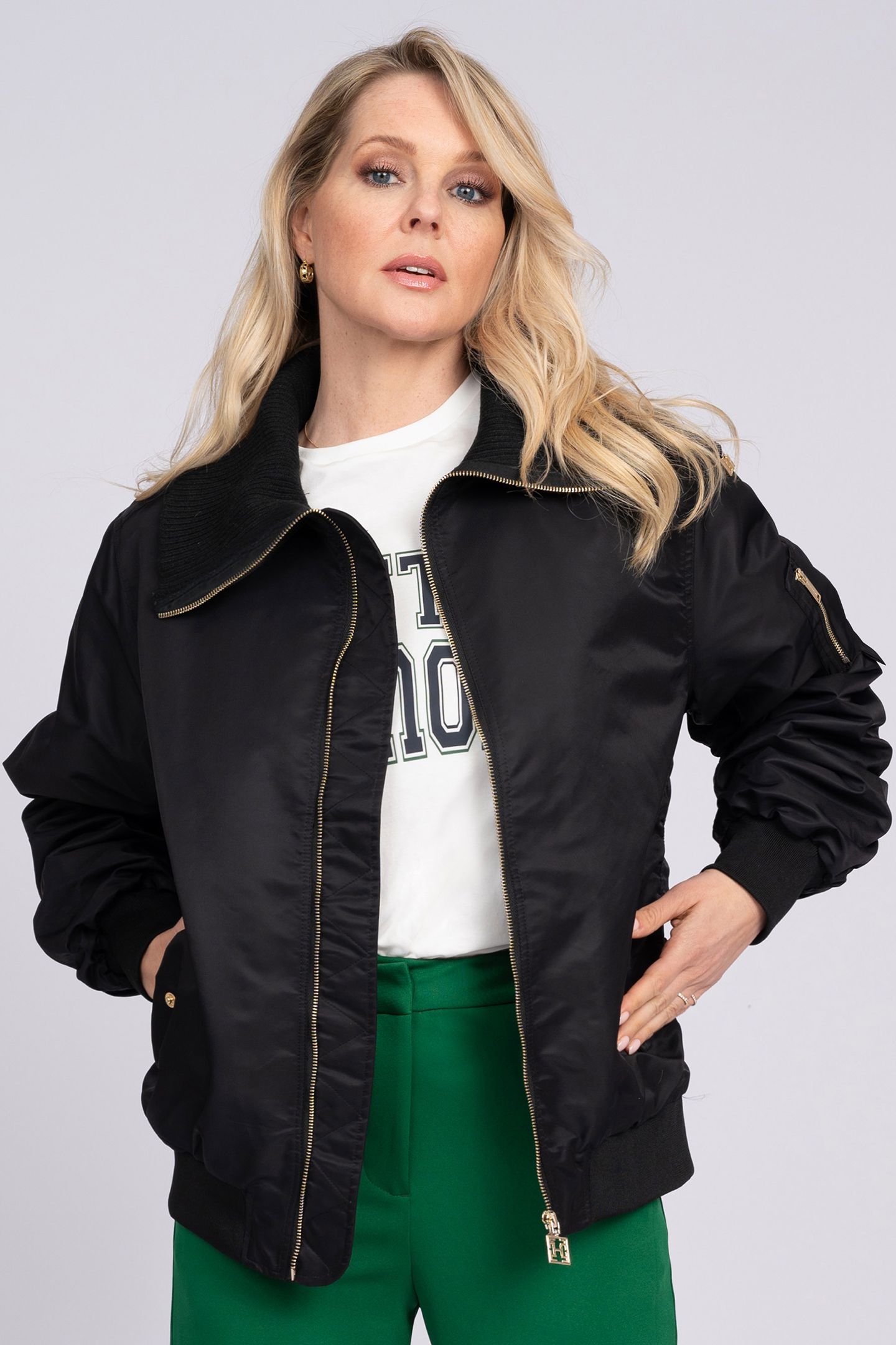 FOS BOMBER JACKET BLACK 1