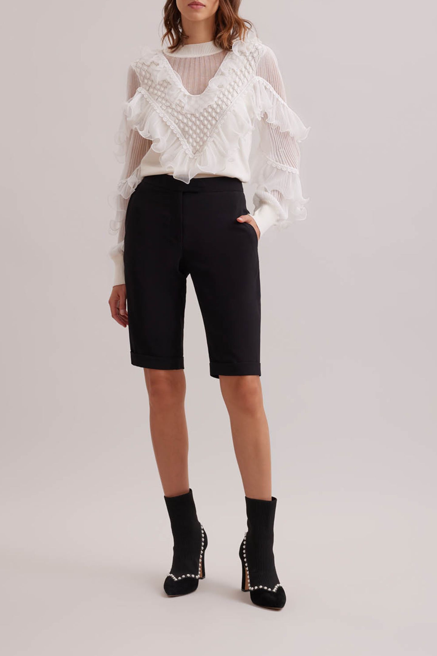 MOUNY SHORT BLACK 2