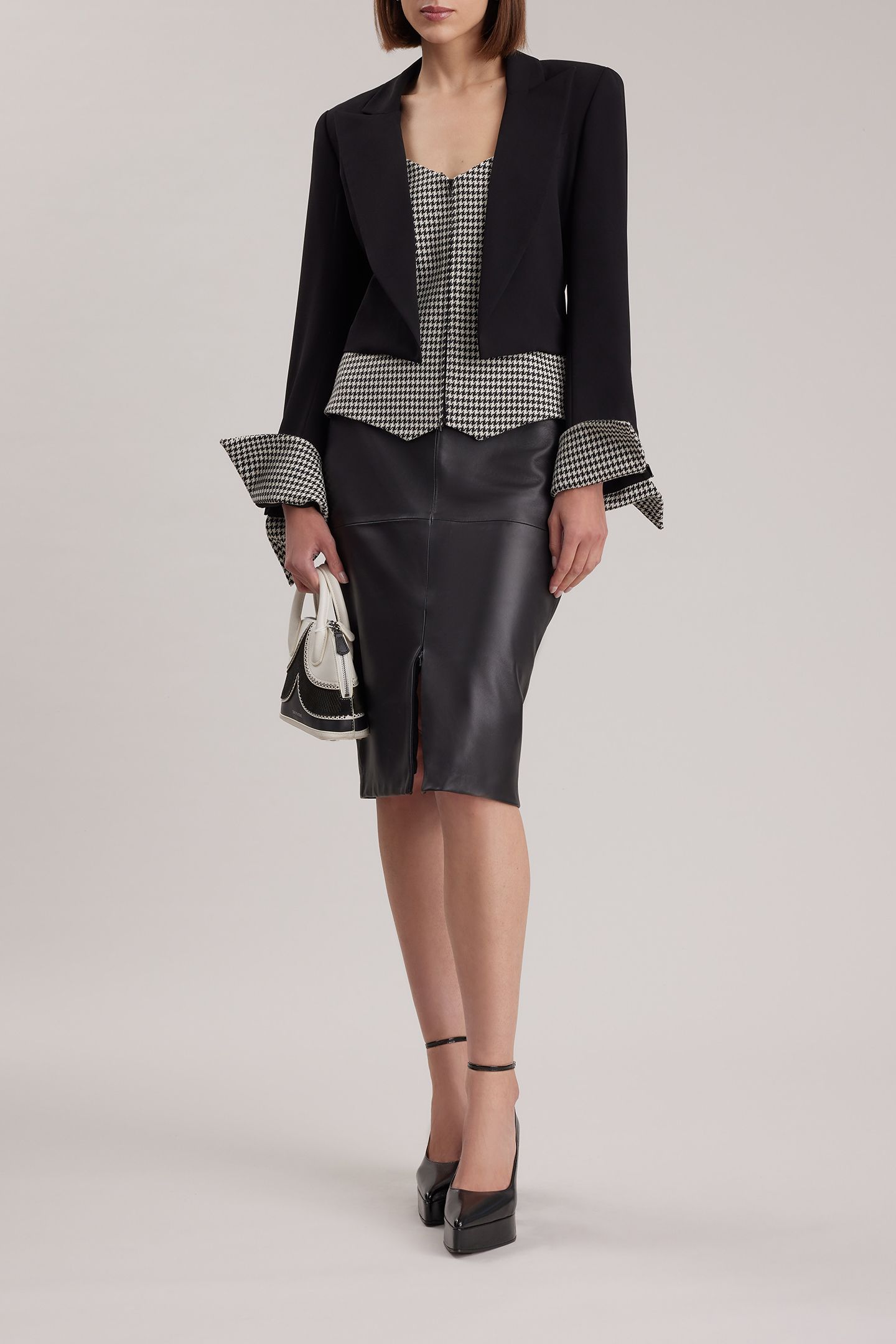MIA VESTE BLACK 1