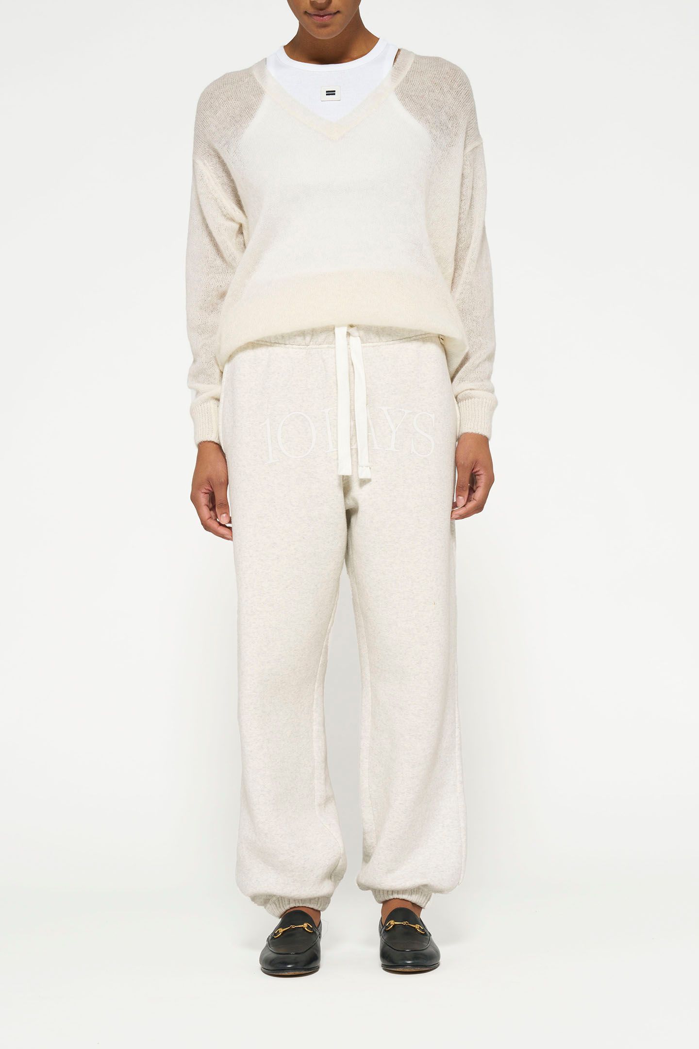 THE BAR JOGGER FOAM SOFT WHITE MELEE 3