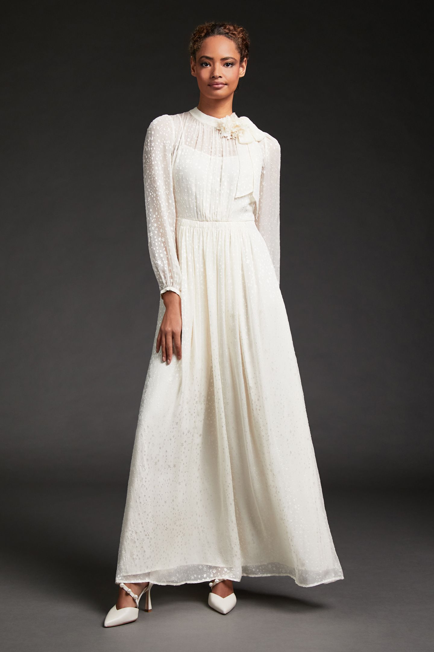 DR LOVETTE ANTIQUE WHITE 1