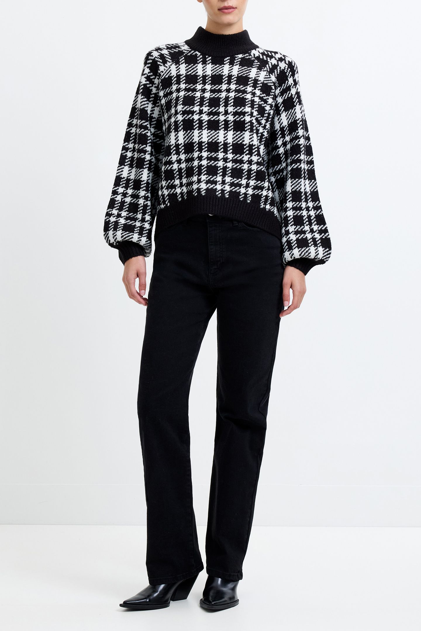 CHECK CREW BLACK / IVORY 3