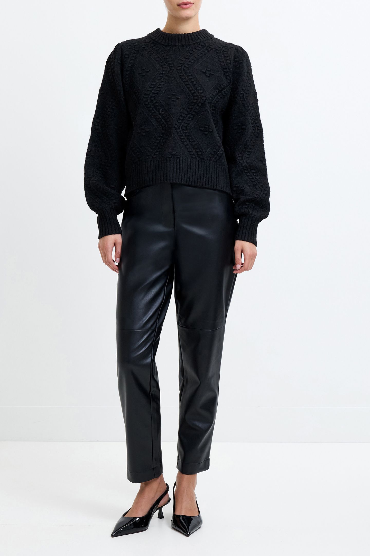 BOBBLE BOW JUMPER BLACKOUT/WHITE BOW 3