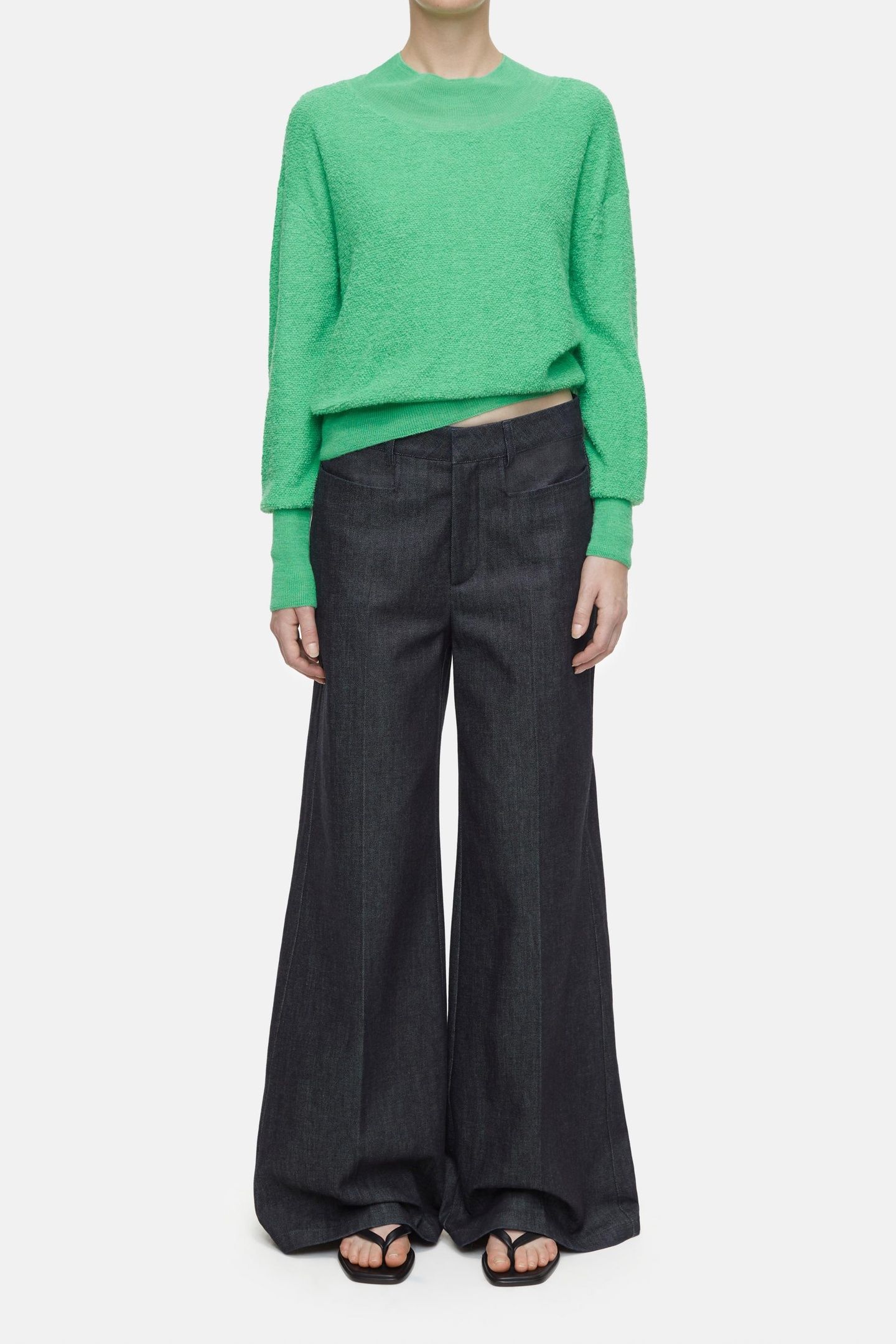 CROPPED MOCK NECK KNITS GREEN KICK 1