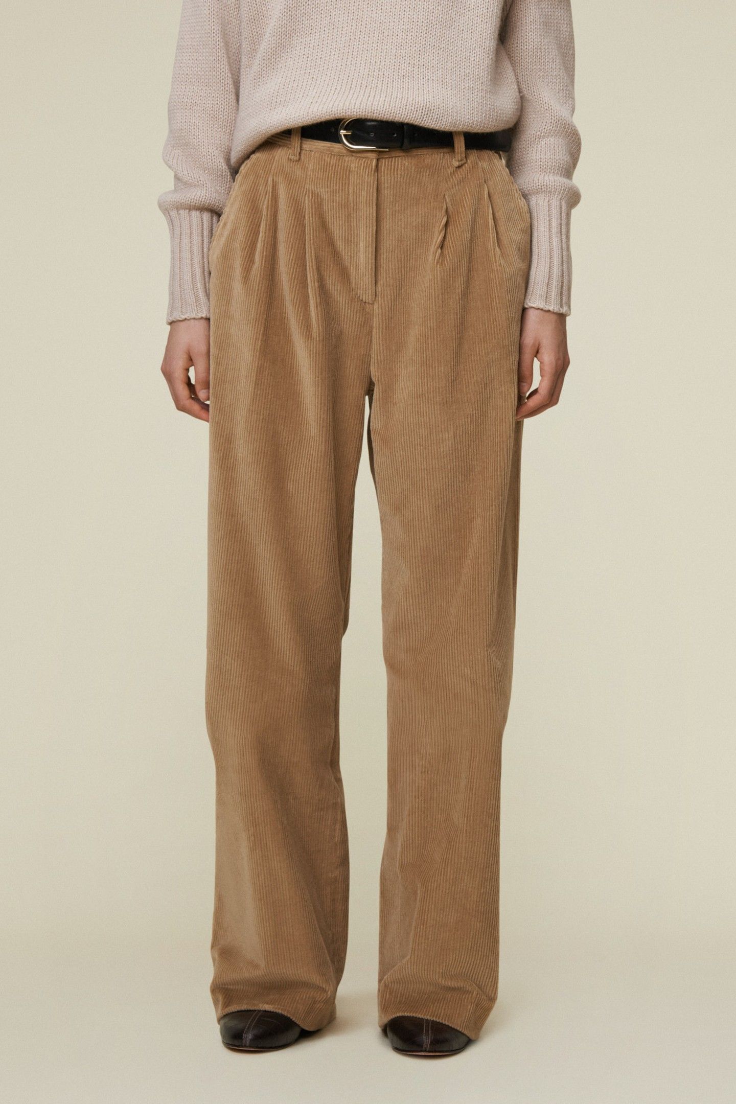 JASMINE BEIGE 1
