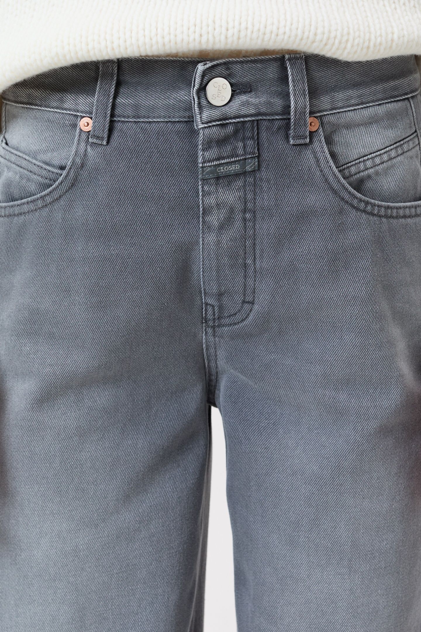 NIKKA JEANS MID GREY 5