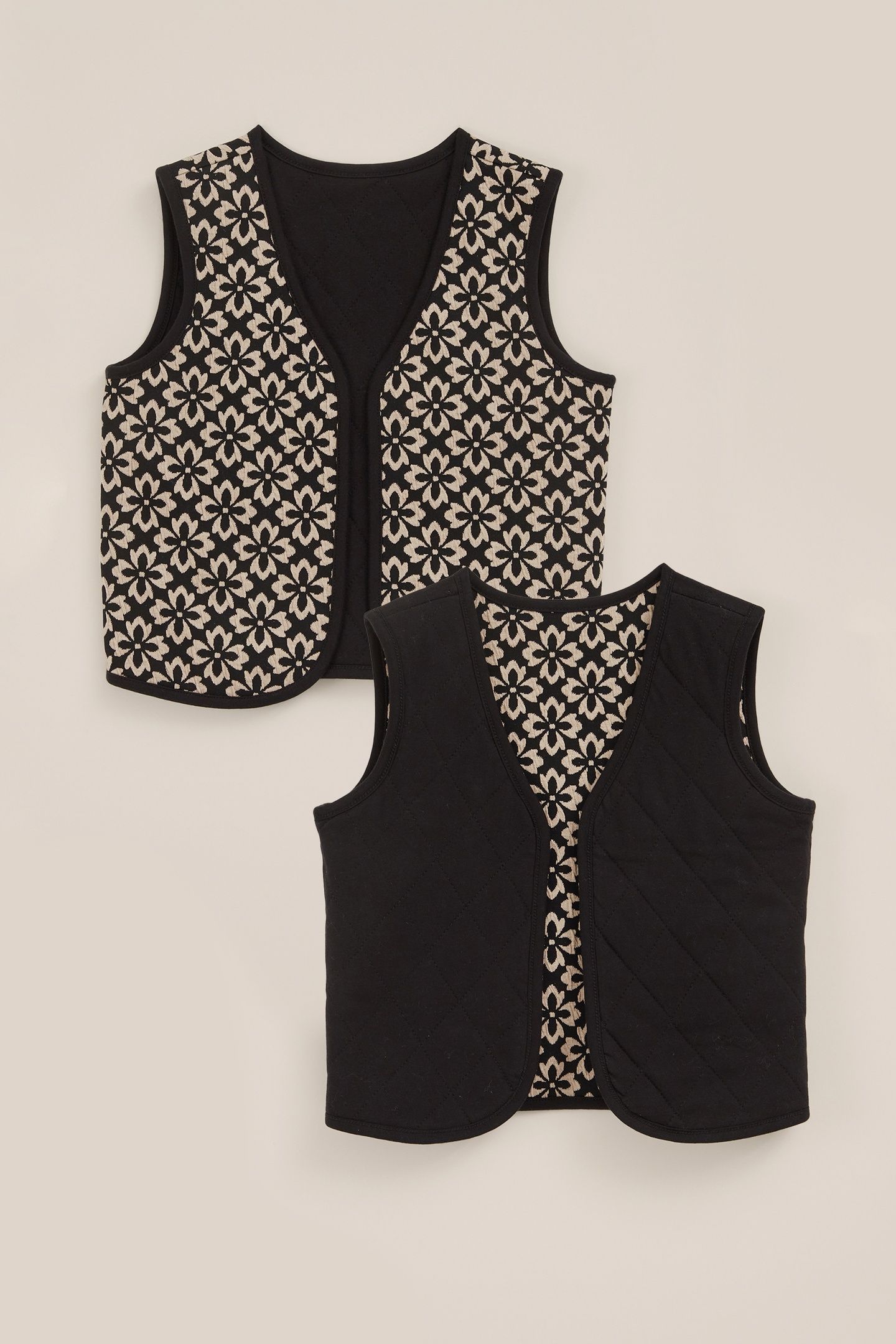 GILET BLACK 4