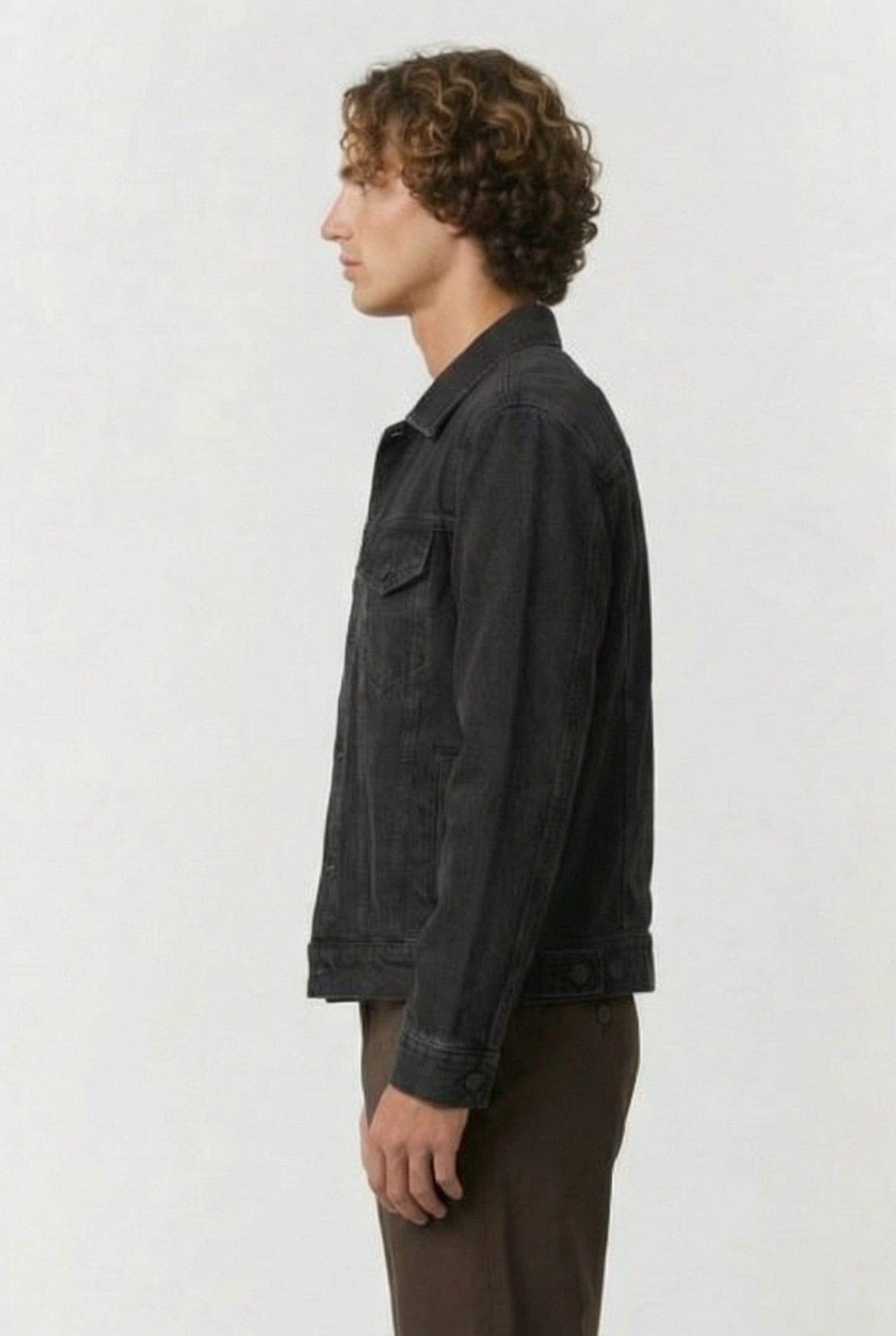 ARLO USED BLACK 3