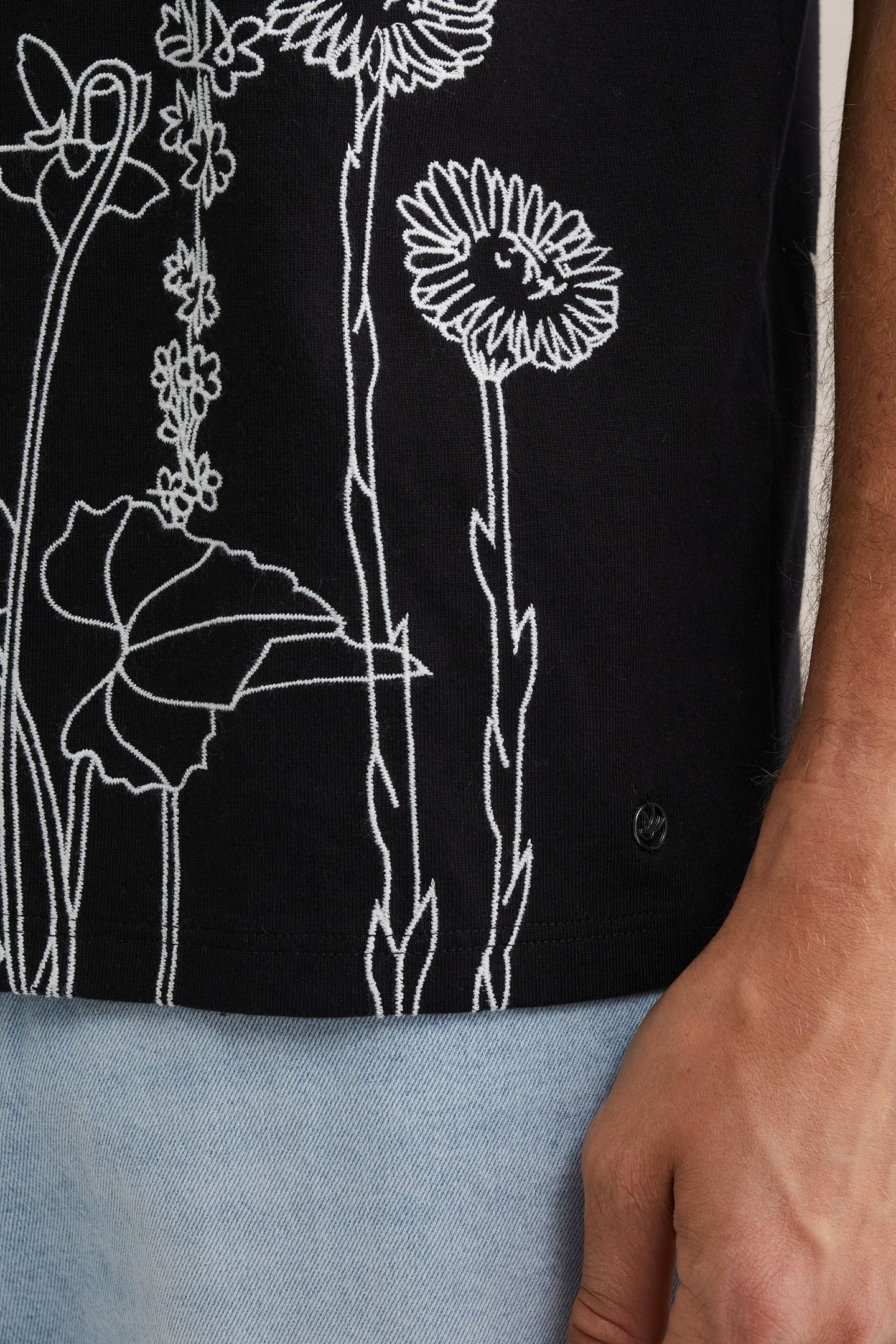 T-SHIRT BLACK 6