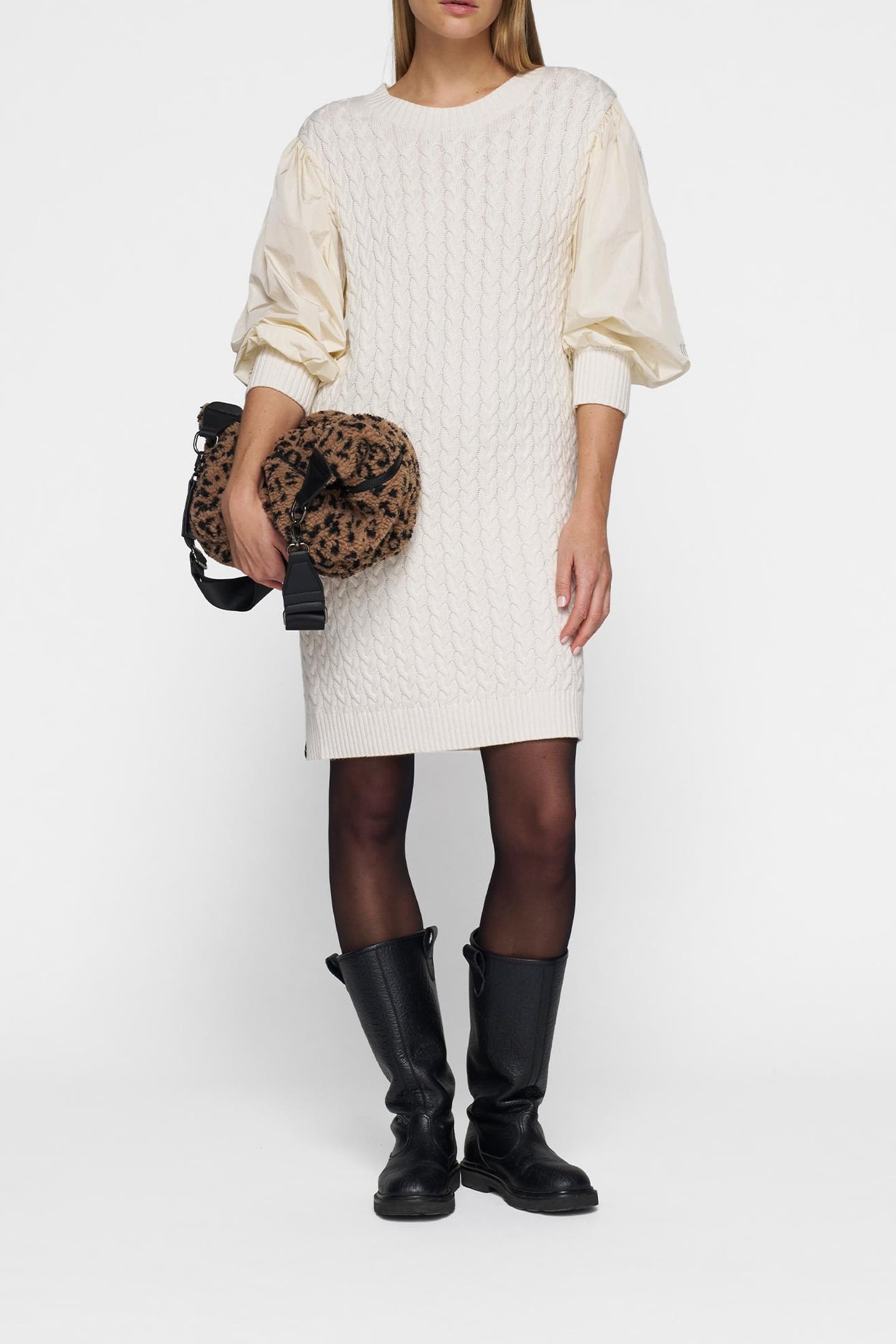 CABLE KNIT DRESS 1302 1