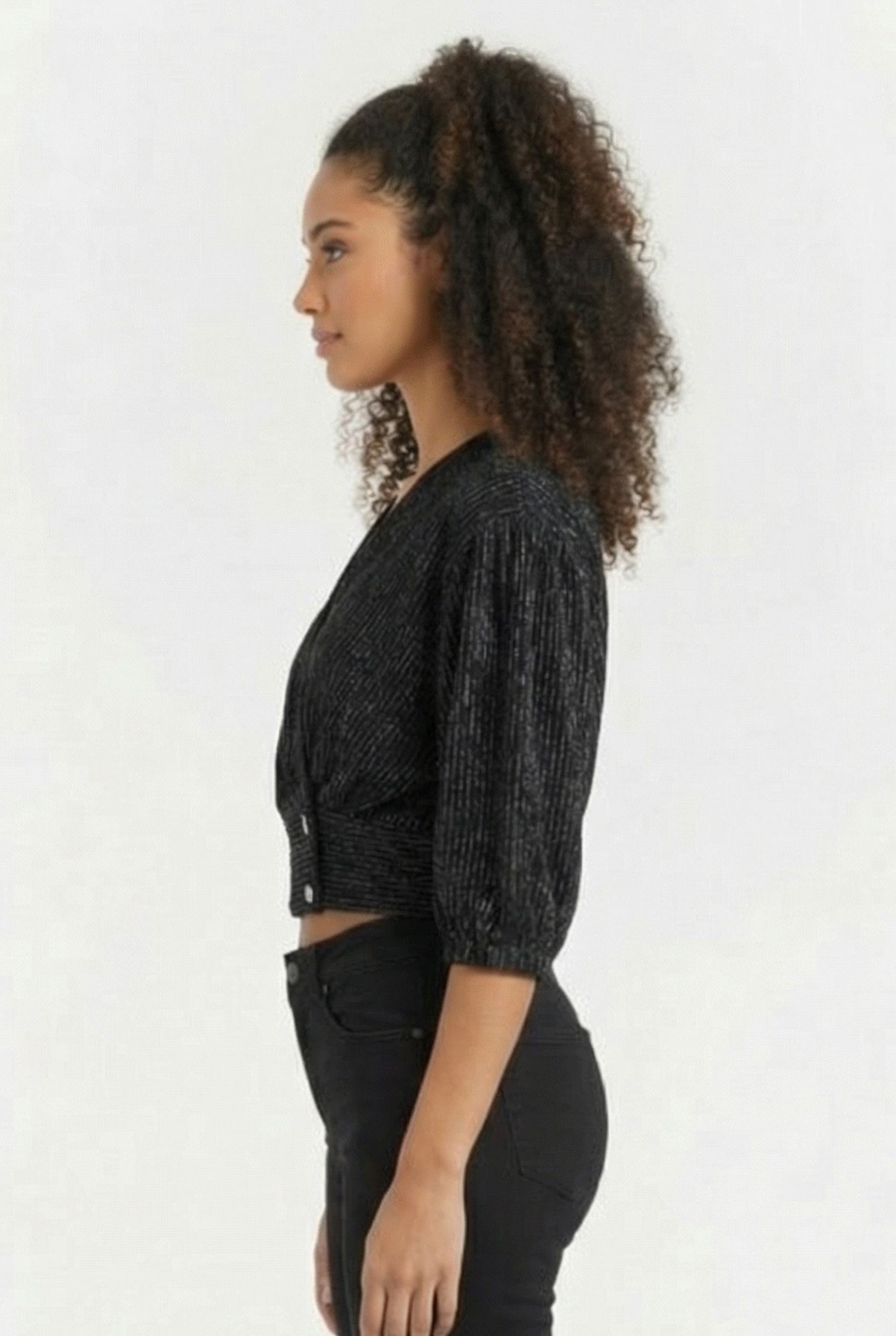 LISETTA BLACK 3