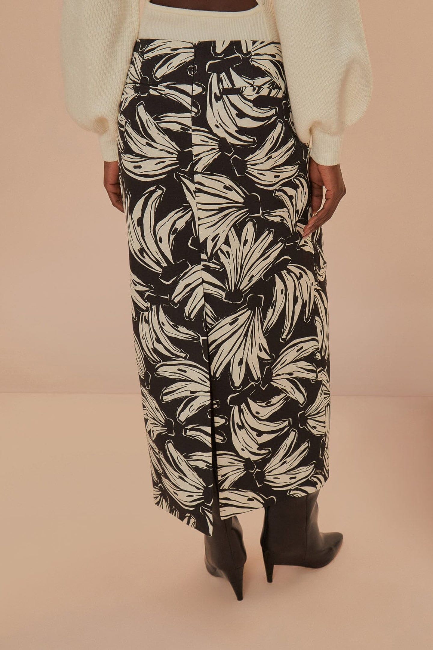 BLACK BOSSA BANANA LOW WAISTED MAXI SKIRT 3
