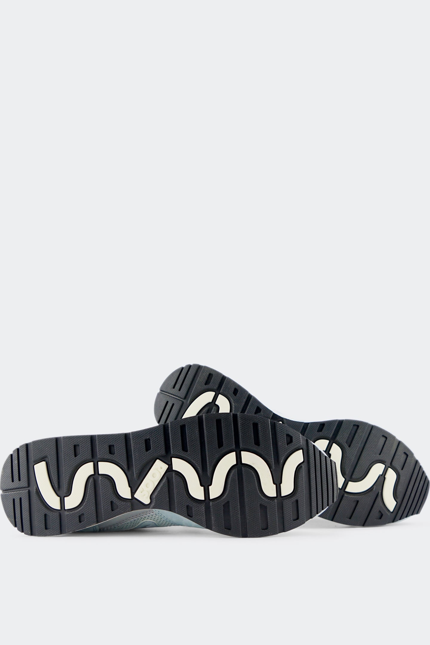 UNISEX COIL R1 TECH ICE BLUE/FRENCH BLUE 4