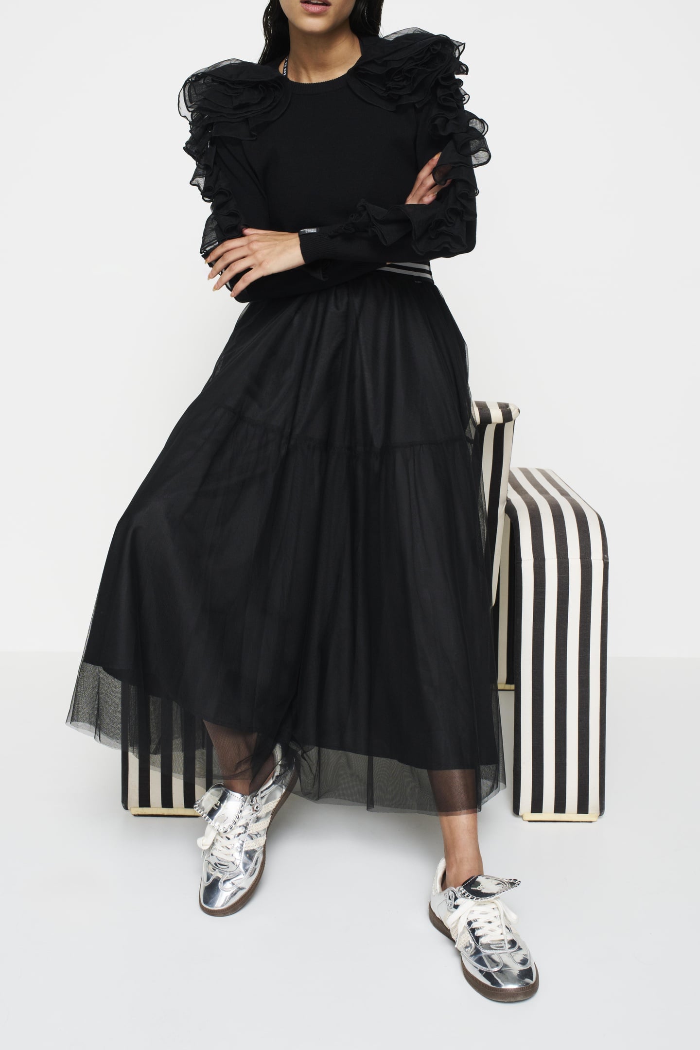 TULLE SKIRT BLACK 4