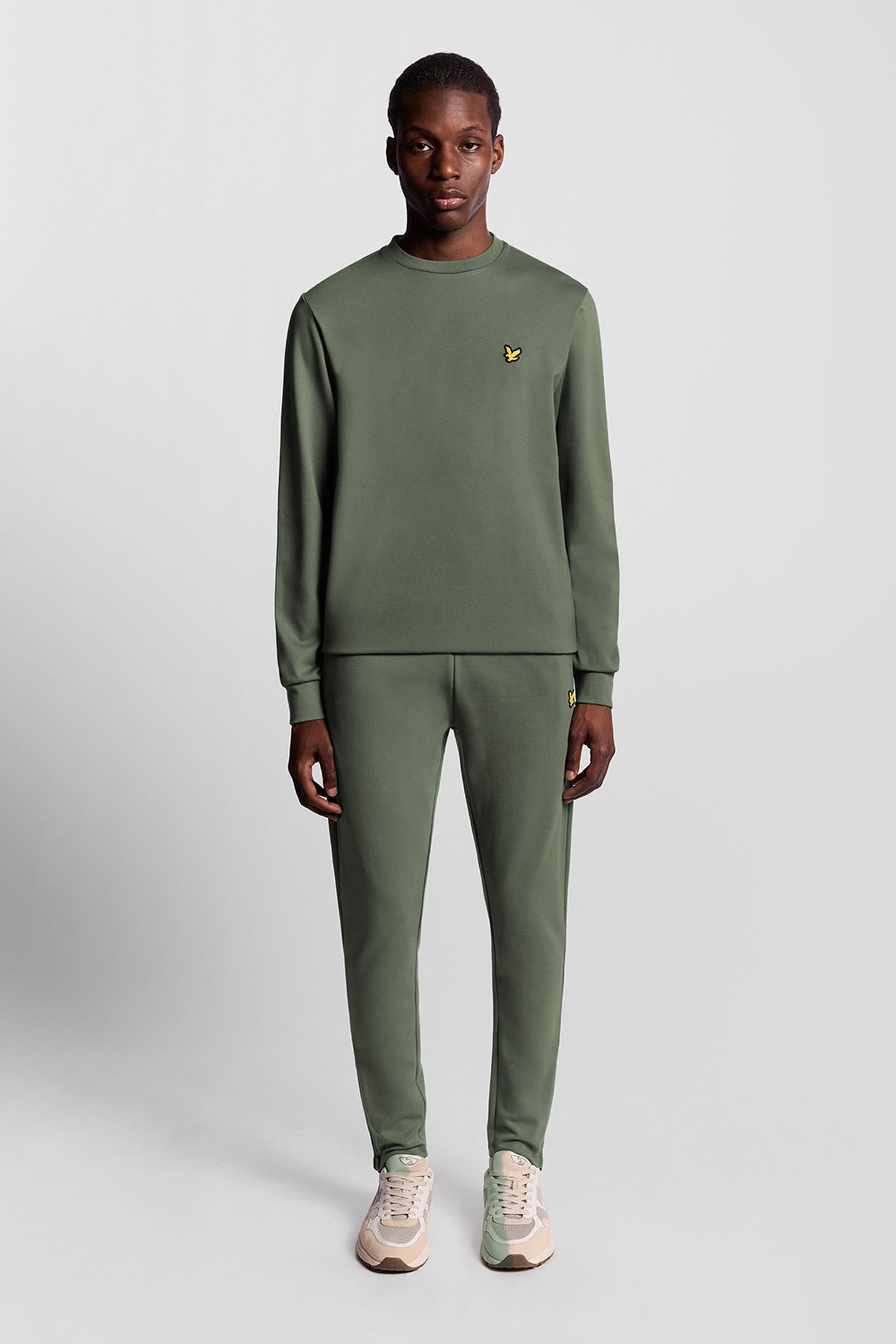 CREW NECK FLY FLEECE CACTUS GREEN 2