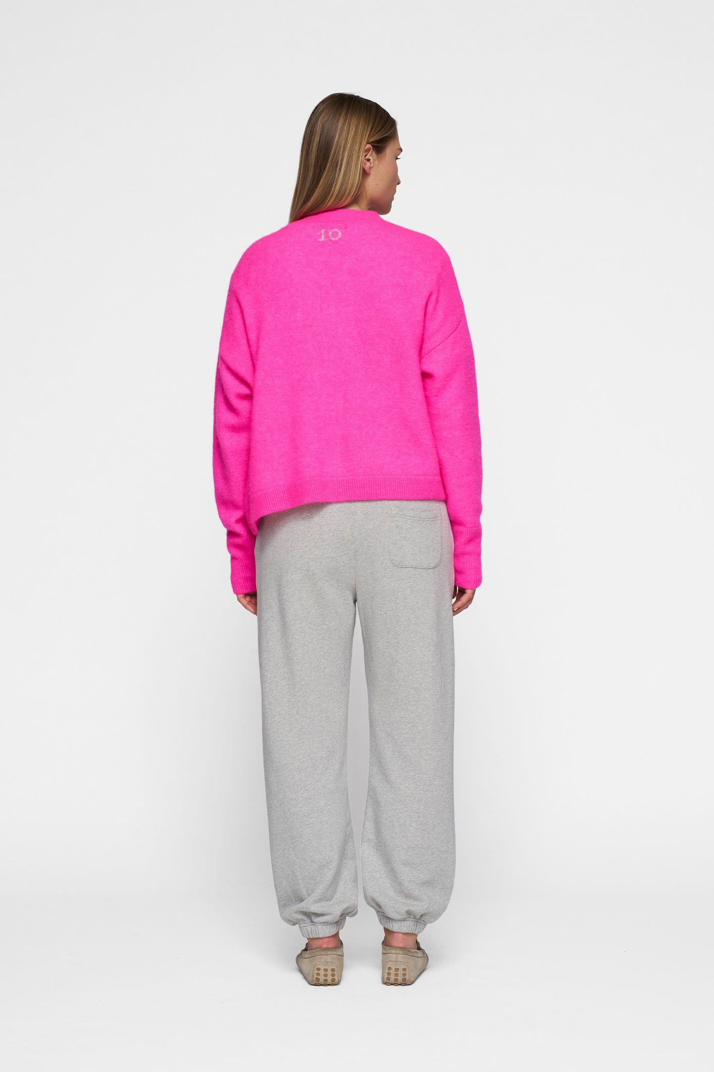 V-NECK KNIT SWEATER NEON PINK 2