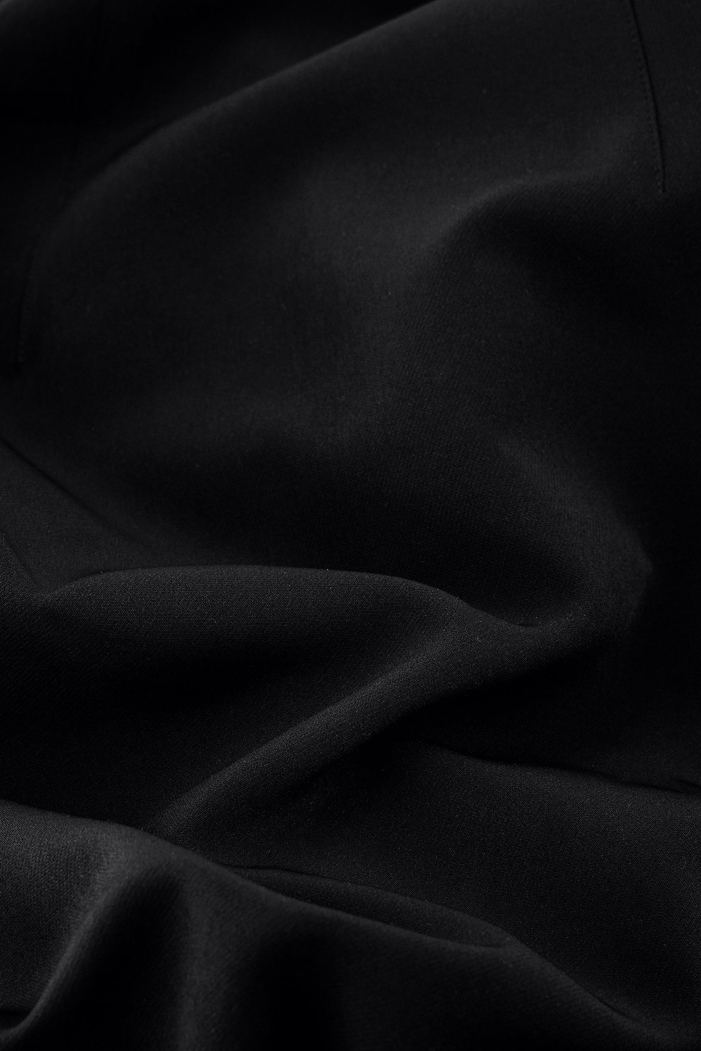 GAIAA DRESS BLACK 4