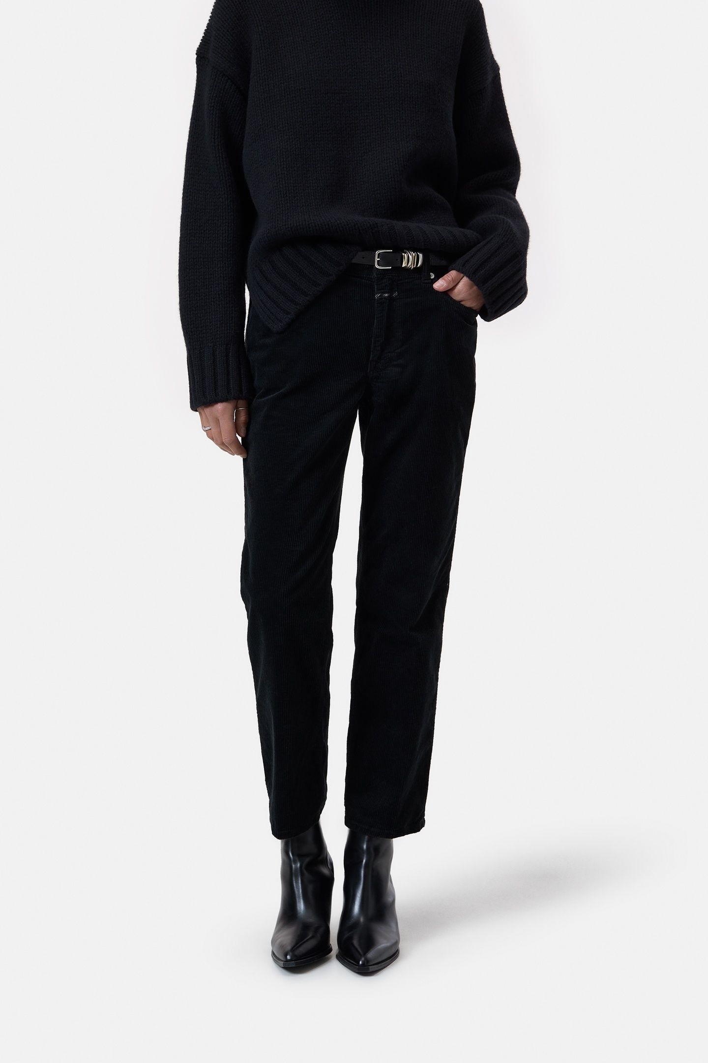 MILO PANTS BLACK 1