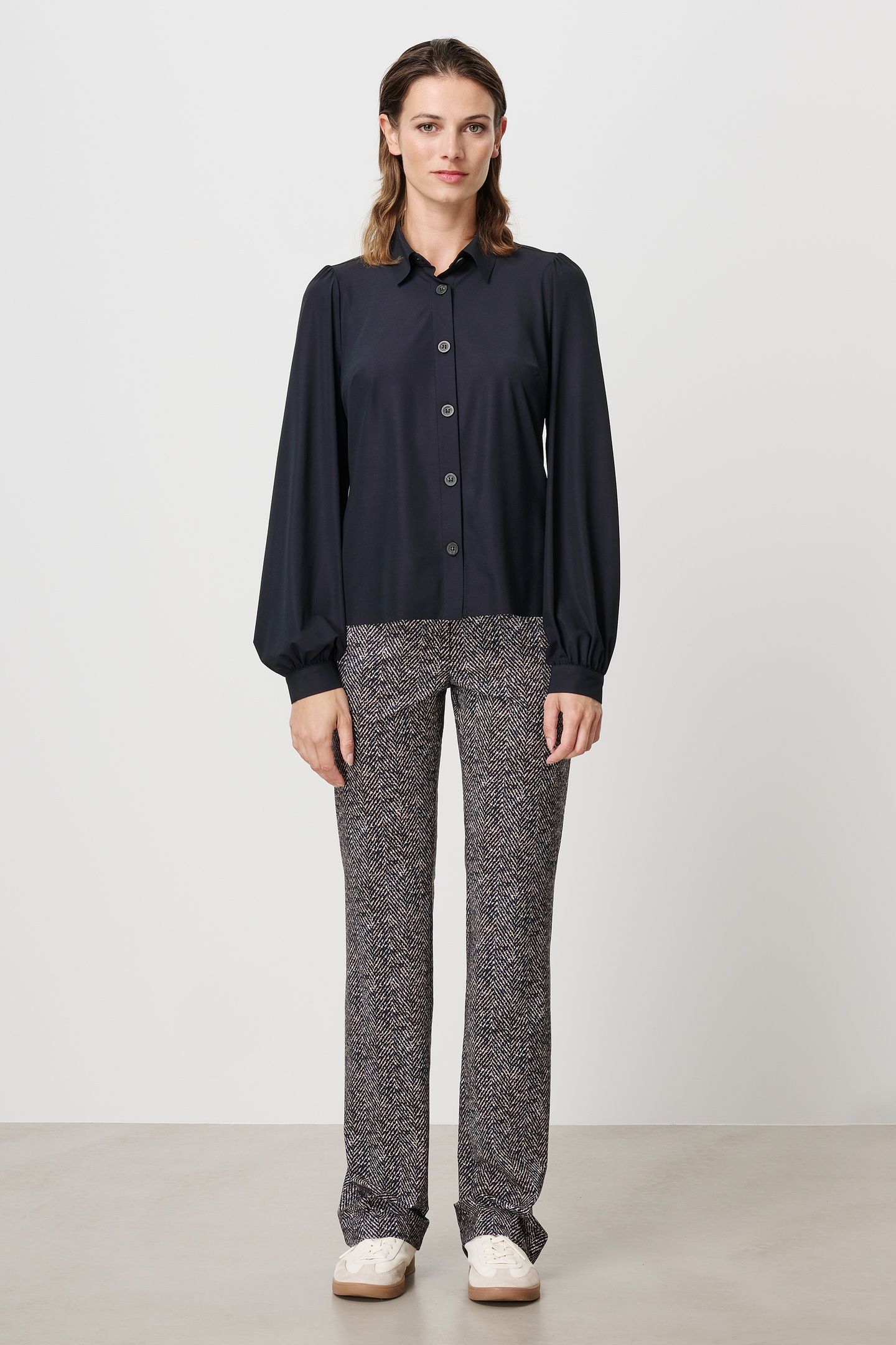 AROSA SHIRT BLACK 2